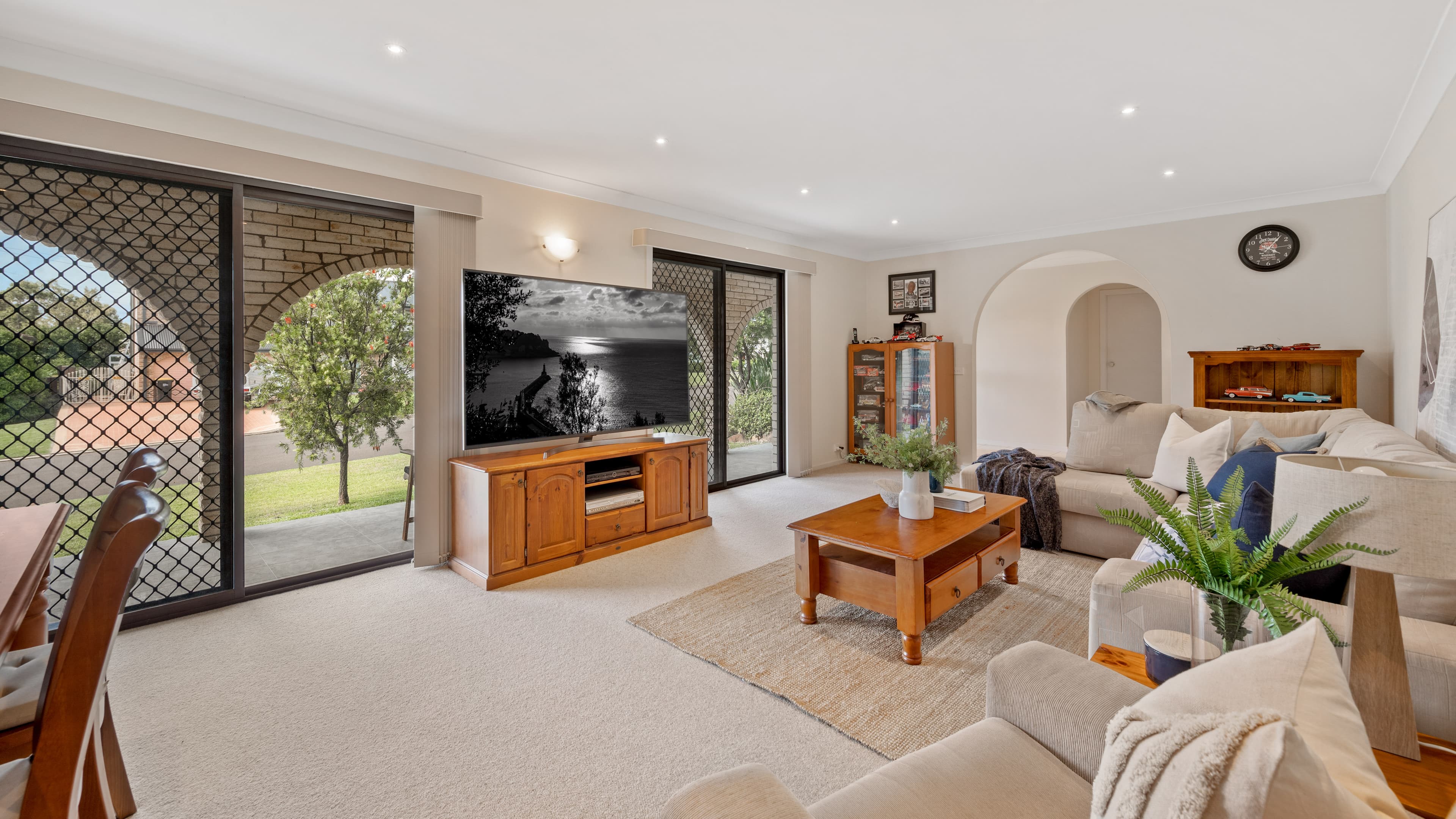 8 Dallas Avenue, South Penrith, South Penrith - Thumbnail 4