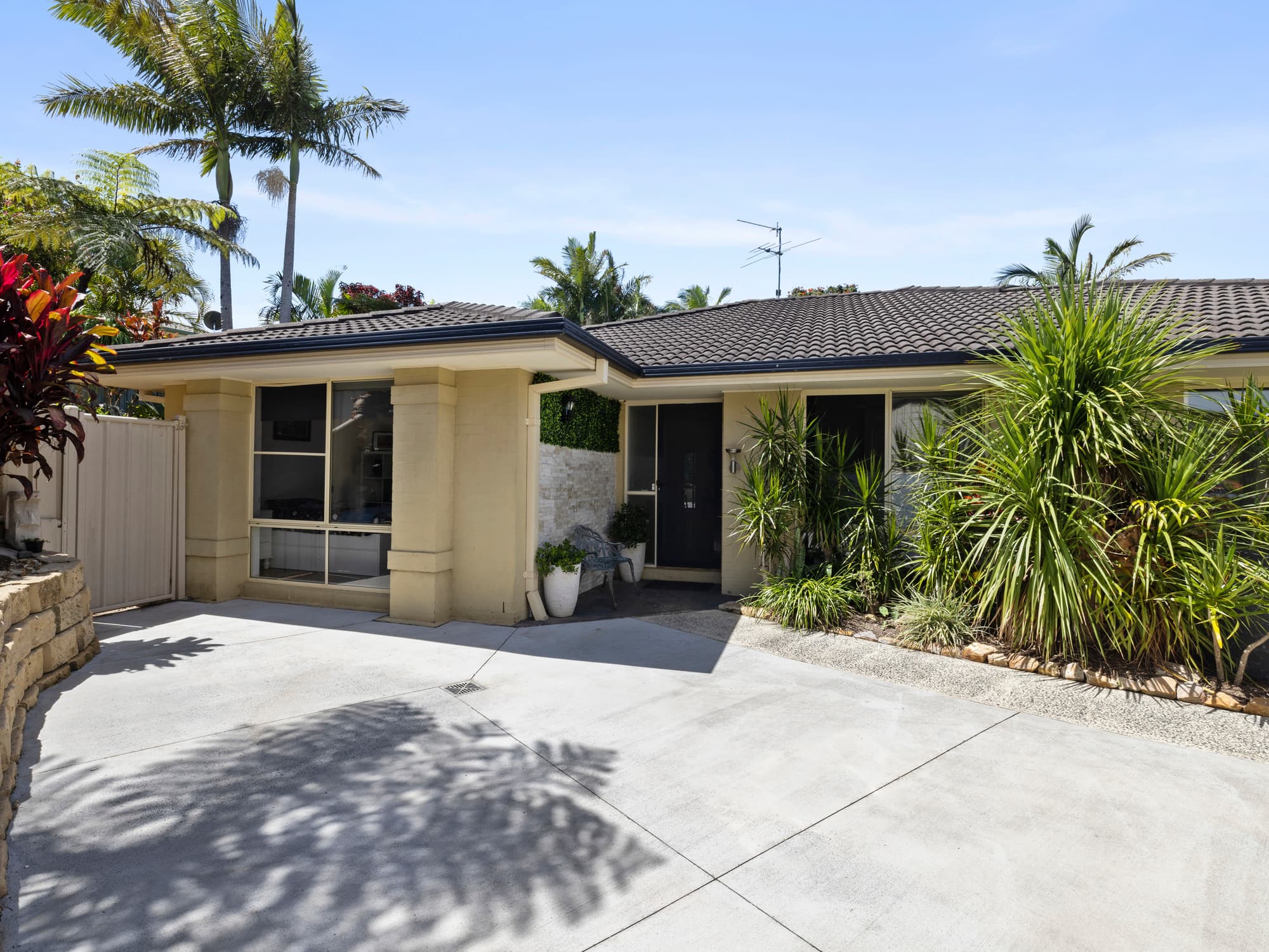 31 Royal Palm Drive, Sawtell, Sawtell - Image 1