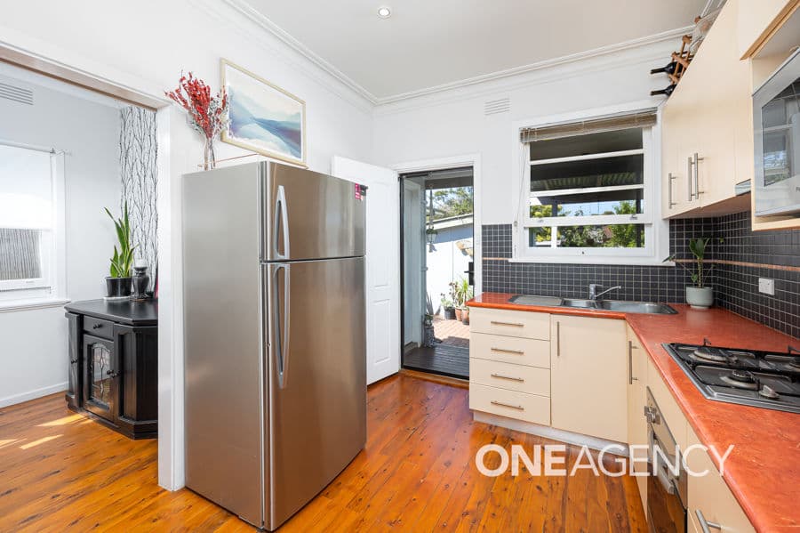 417 LAKE ALBERT Road, Kooringal, Kooringal - Thumbnail 4