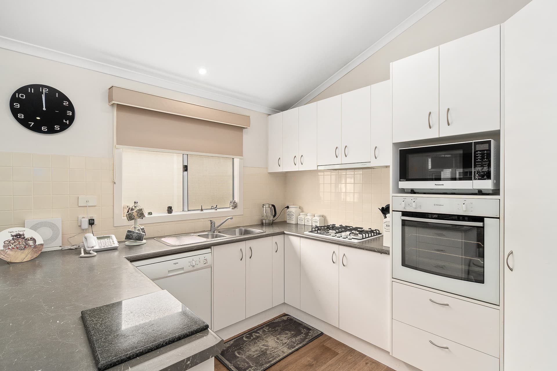 12 Coral Place, Hastings, Hastings - Thumbnail 7