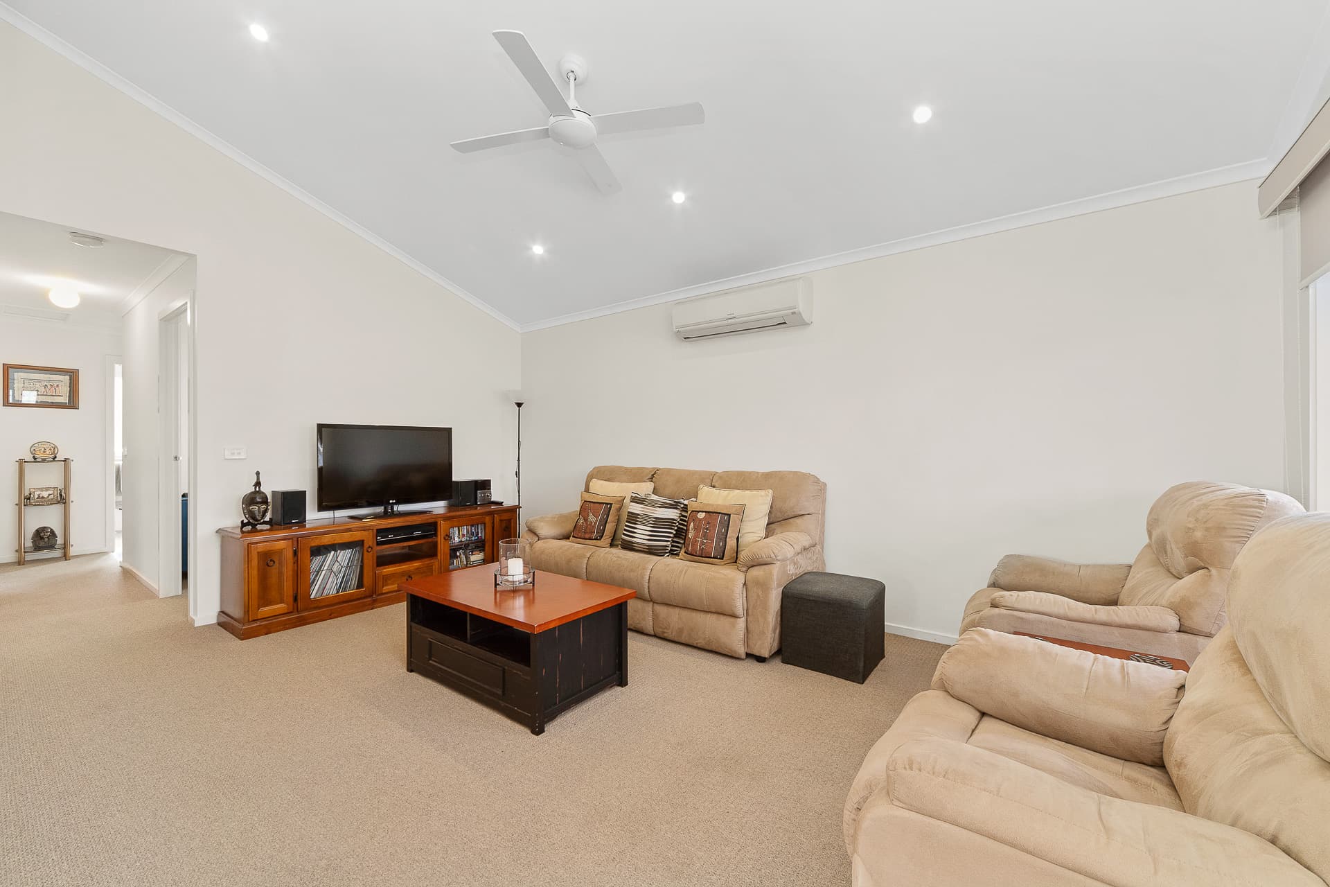 12 Coral Place, Hastings, Hastings - Thumbnail 5