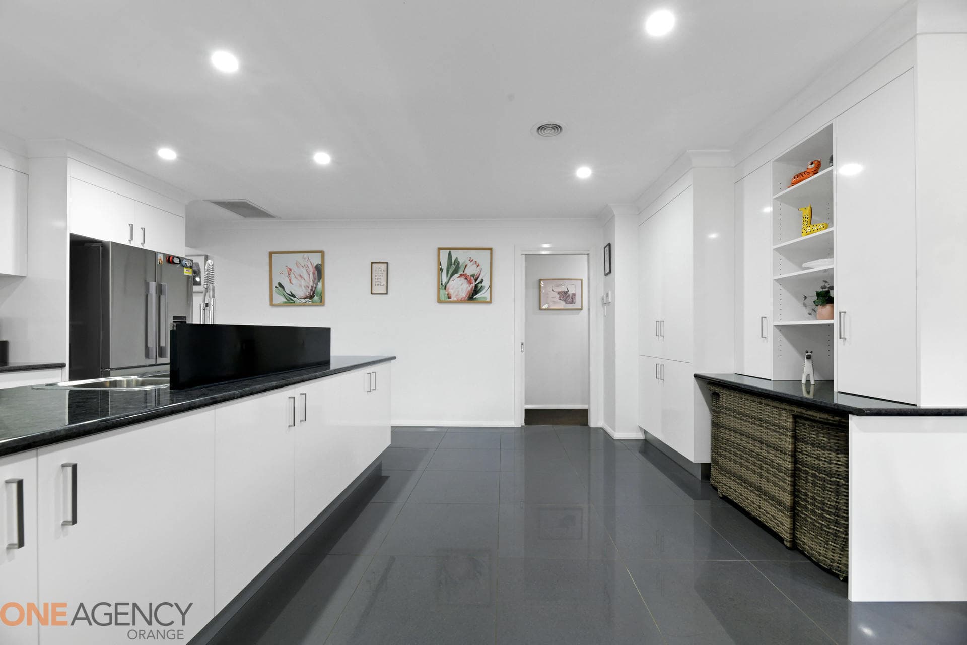 65 William Maker Drive, Orange, Orange - Thumbnail 8