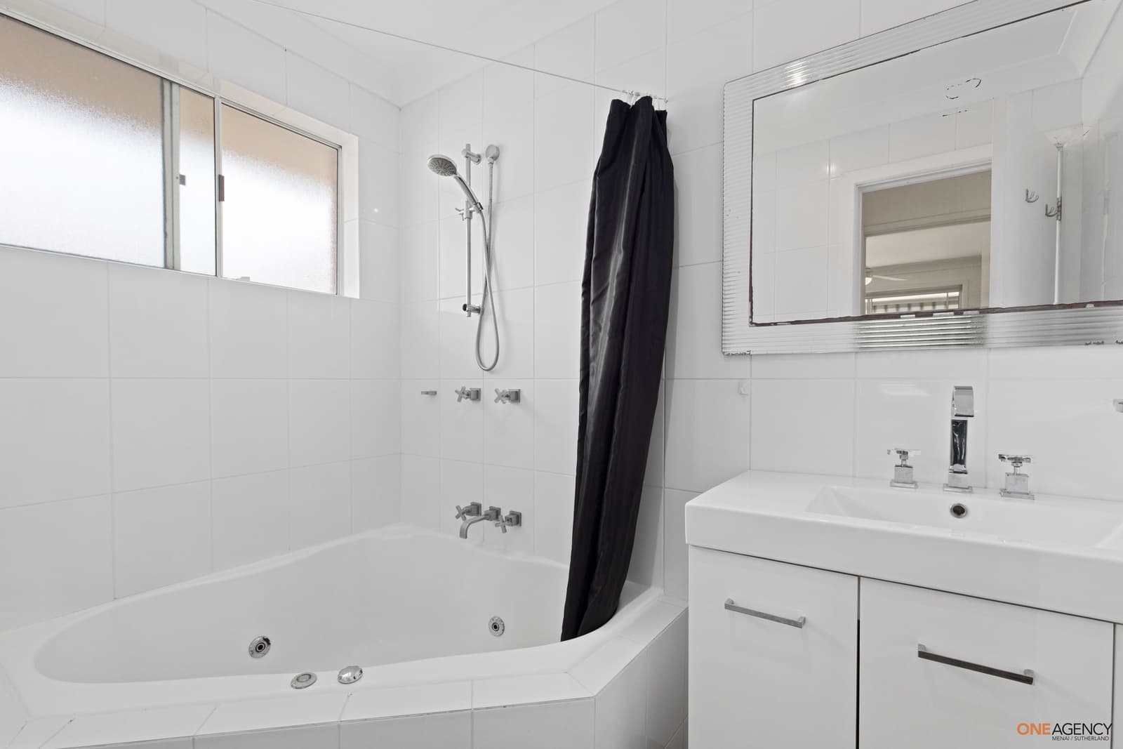 45 Akuna Avenue, Bangor, Bangor - Thumbnail 7