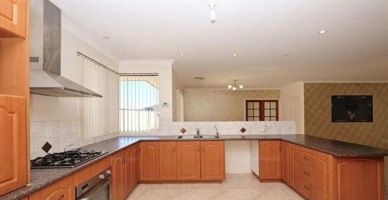 21 Longleaf Drive, Clarkson, Clarkson - Thumbnail 3