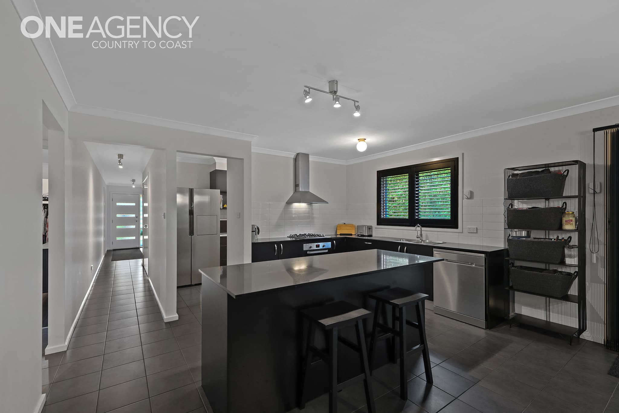 29 Pepper Crescent, Drouin, Drouin - Thumbnail 2