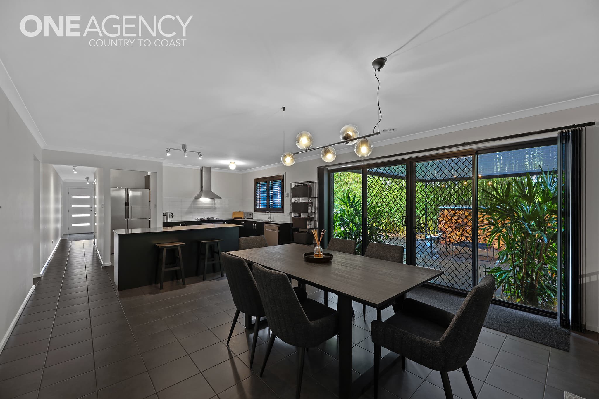 29 Pepper Crescent, Drouin, Drouin - Thumbnail 3