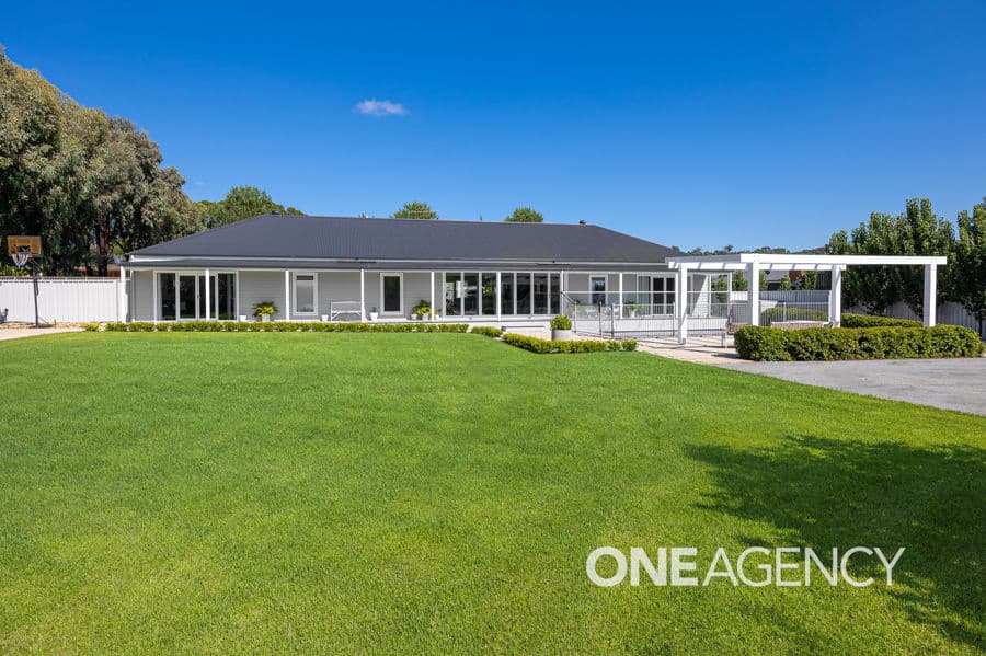 4 BELMORE Place, Tatton, Tatton - Thumbnail 2