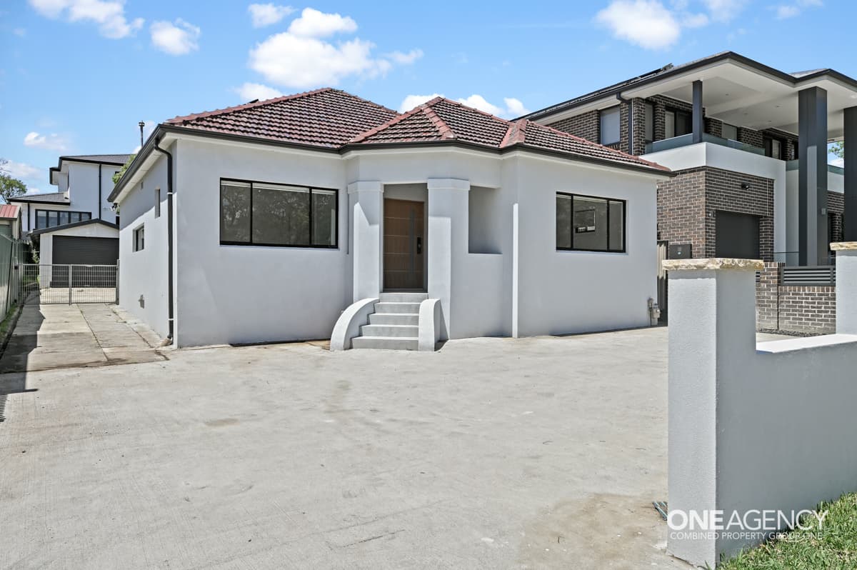 20 Stephenson Street, Roselands, Roselands - Thumbnail 7