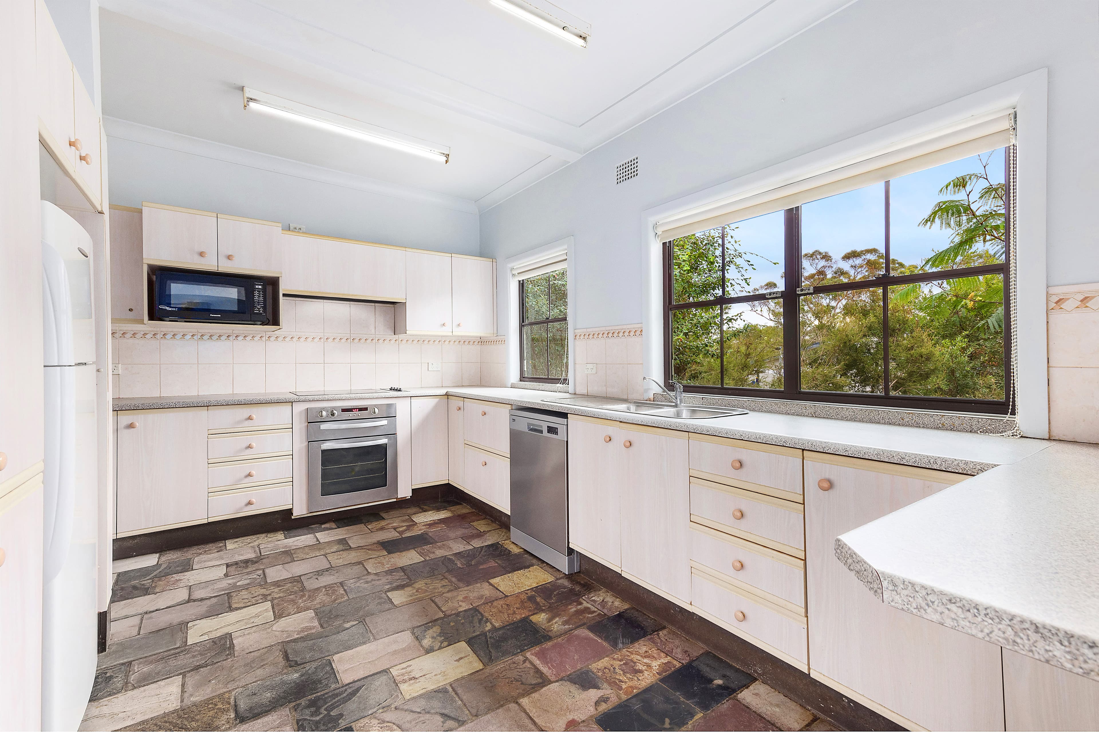 153B Galston Road, Hornsby Heights, Hornsby Heights - Thumbnail 2
