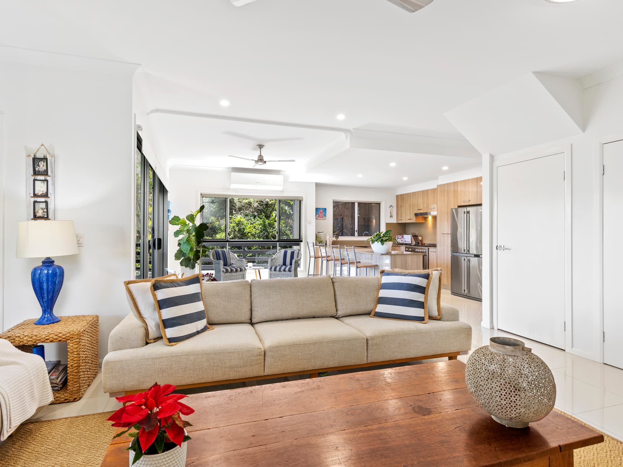 8/3 Mieke Court, Burleigh Heads, Burleigh Heads - Thumbnail 2