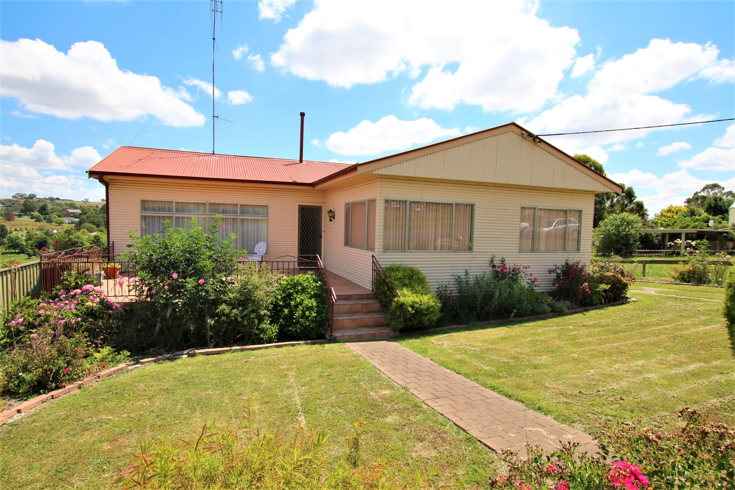 21 Maybe Street, Bombala, Bombala - Thumbnail 2