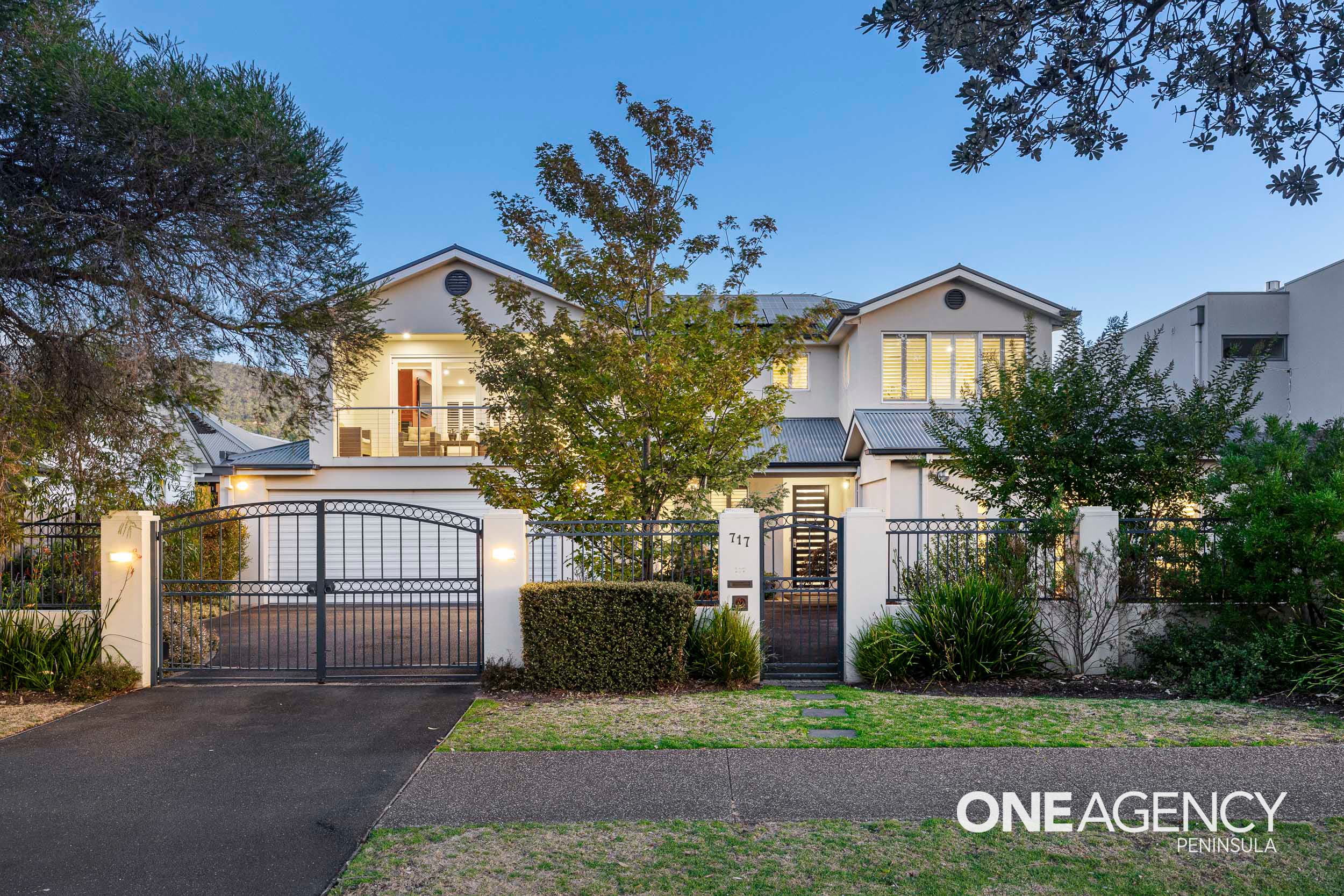 717 Point Nepean Road, McCrae, Mccrae - Image 1