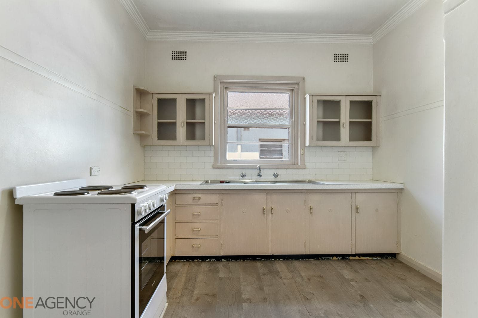 156 Woodward Street, Orange, Orange - Thumbnail 3