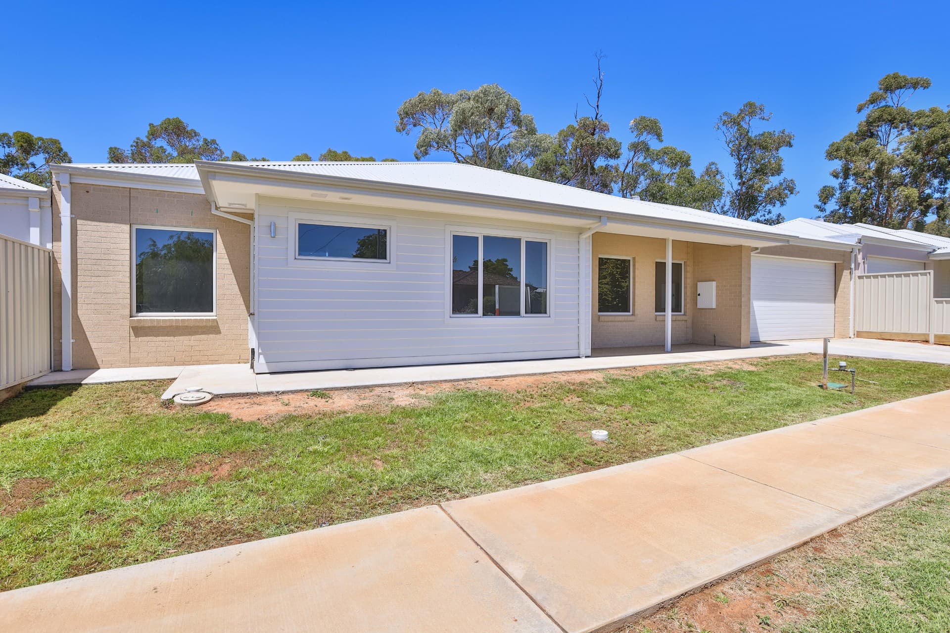 65 Ronald Street, Robinvale, Robinvale - Thumbnail 2