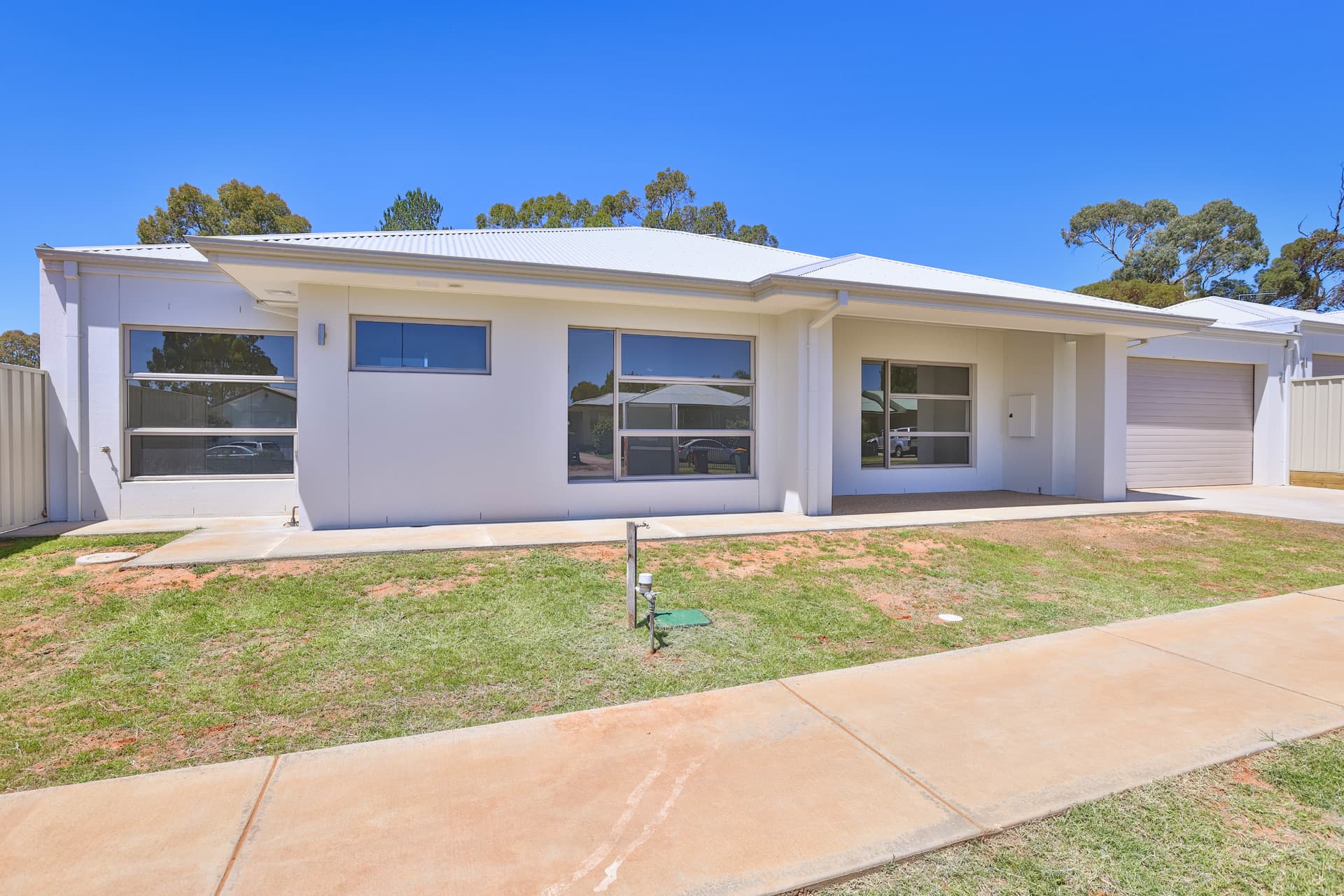 69 Ronald Street, Robinvale, Robinvale - Thumbnail 2