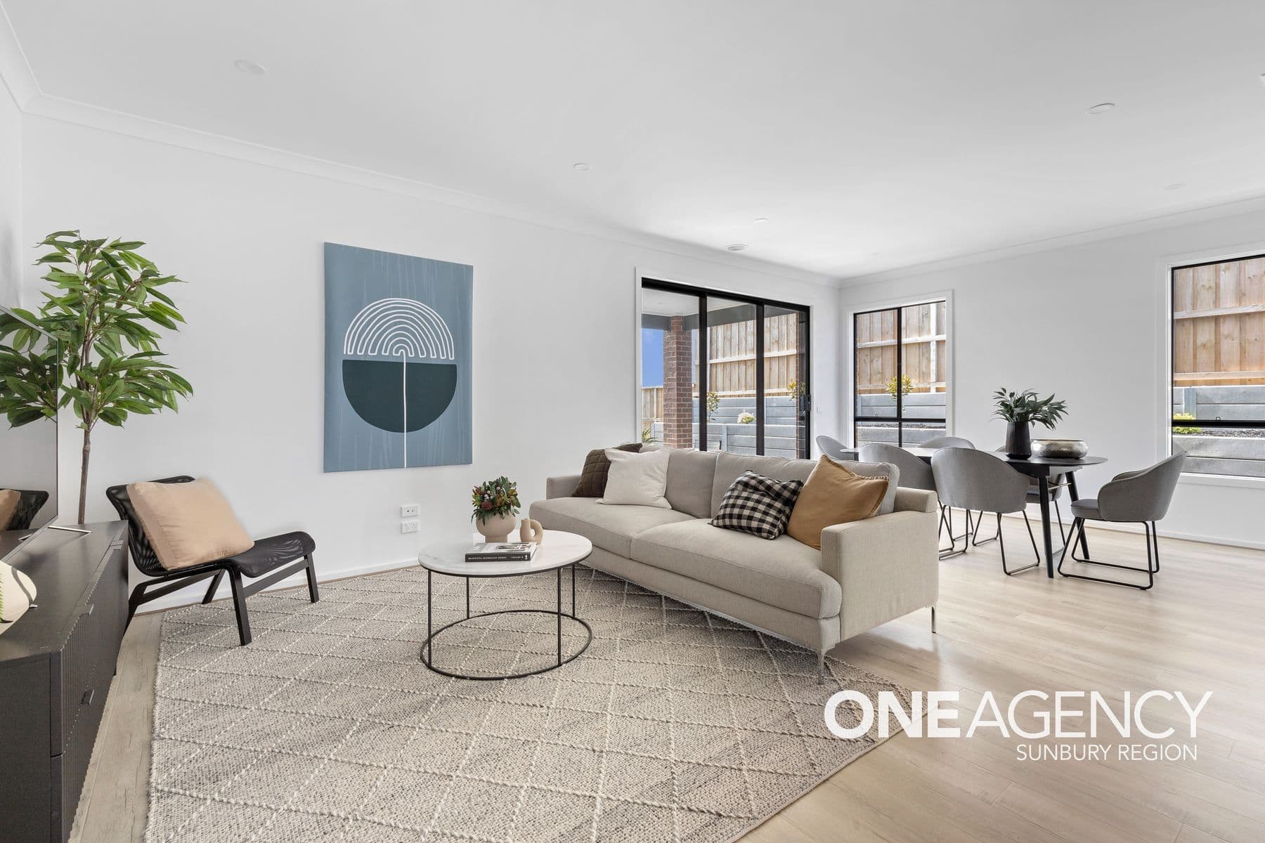 7 Ridgeview Court, Sunbury, Sunbury - Thumbnail 7