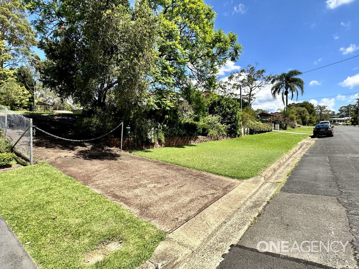 17 Cooroy Crescent, Yellow Rock, Yellow Rock - Thumbnail 3