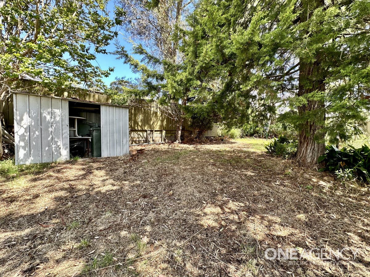 17 Cooroy Crescent, Yellow Rock, Yellow Rock - Thumbnail 4