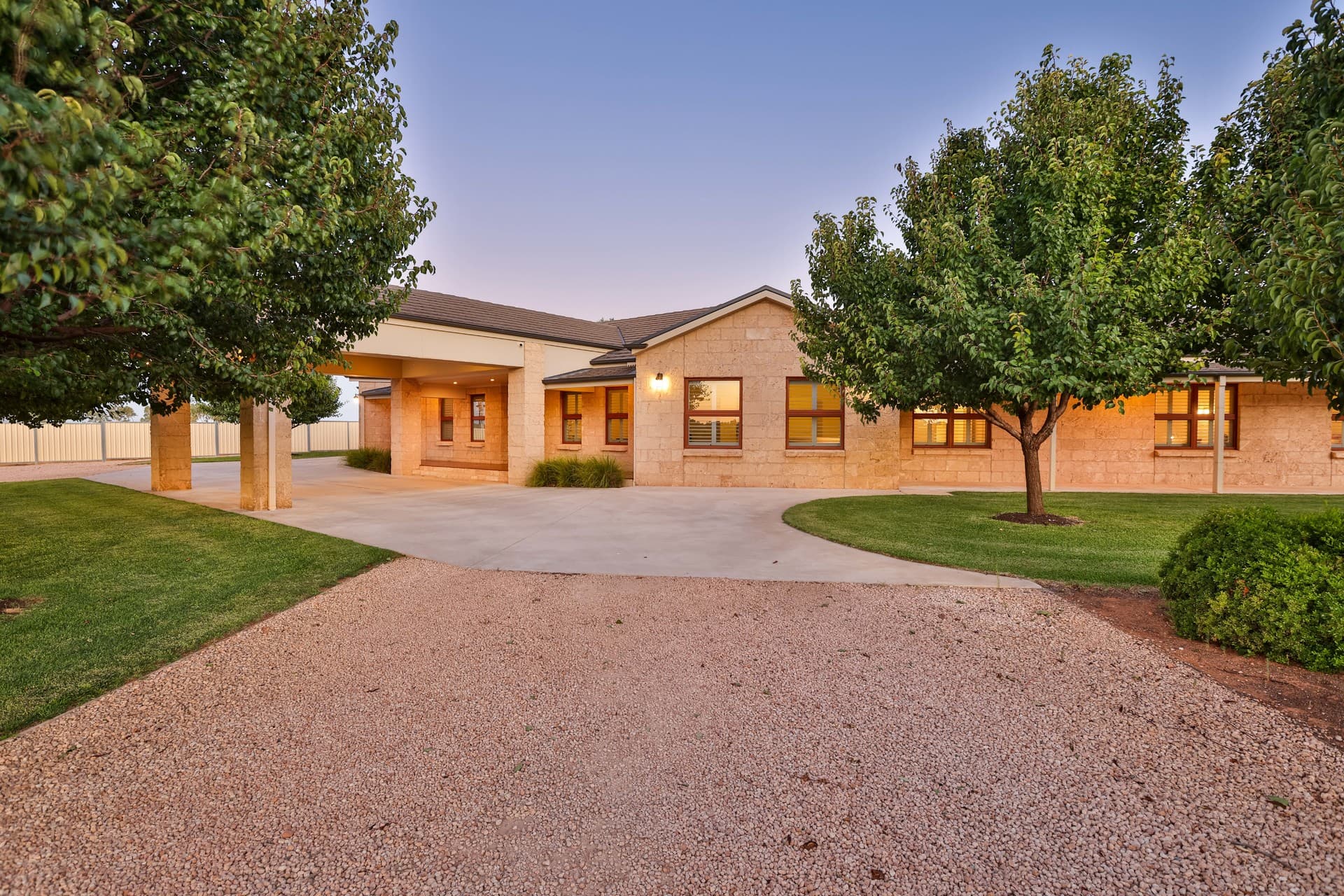 312-318 Cowra Avenue, Nichols Point, Nichols Point - Image 1