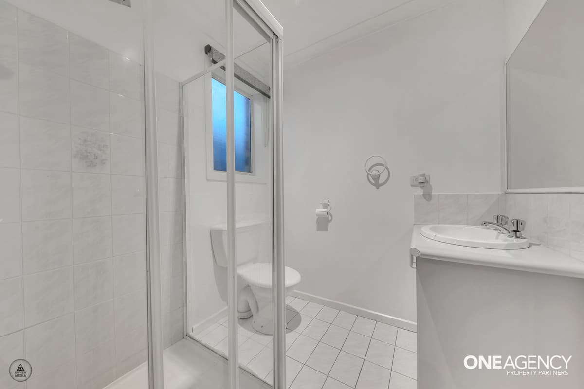 18 Shields Court, Altona Meadows, Altona Meadows - Thumbnail 4