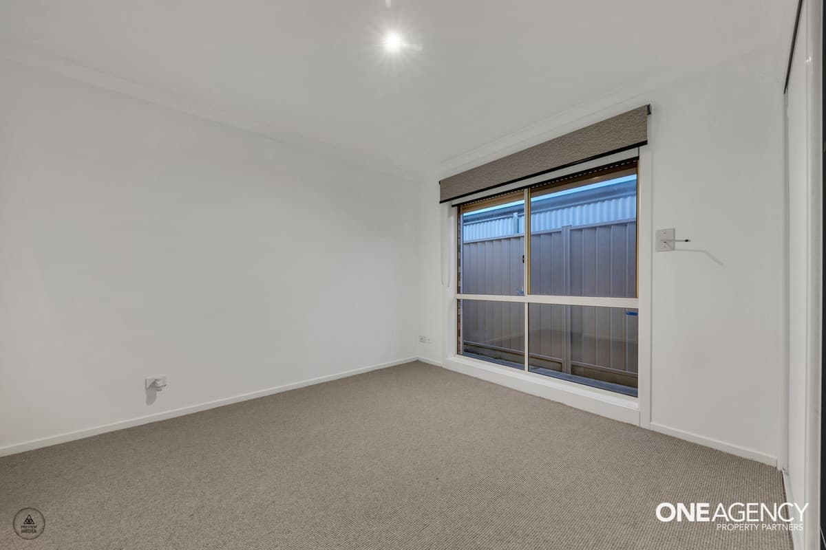 18 Shields Court, Altona Meadows, Altona Meadows - Thumbnail 8