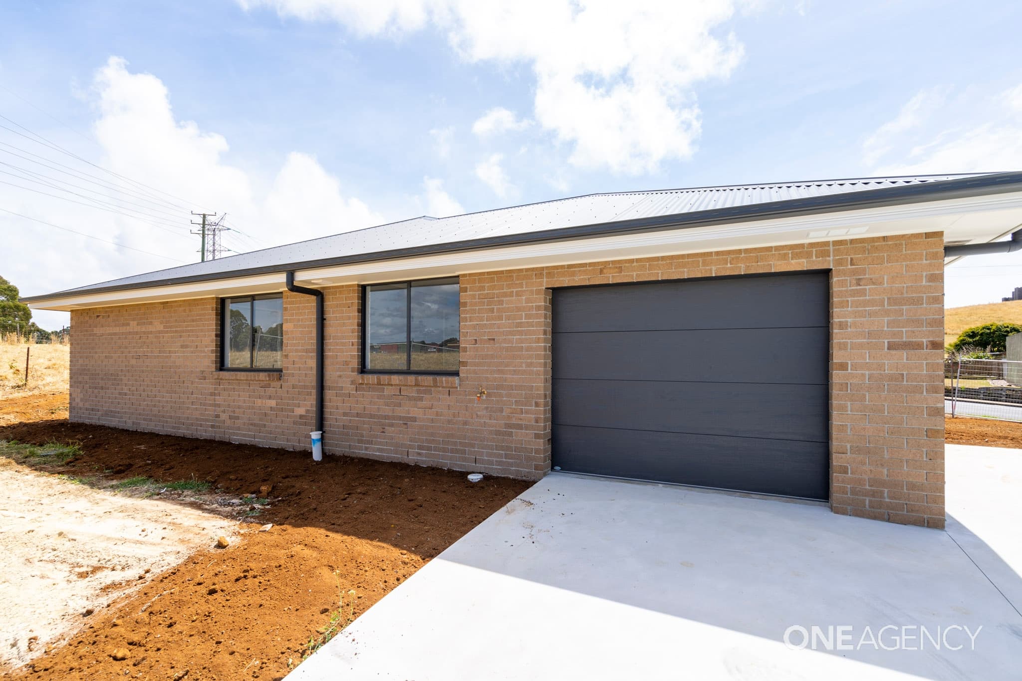 2 Russell Place, Downlands, Downlands - Thumbnail 4