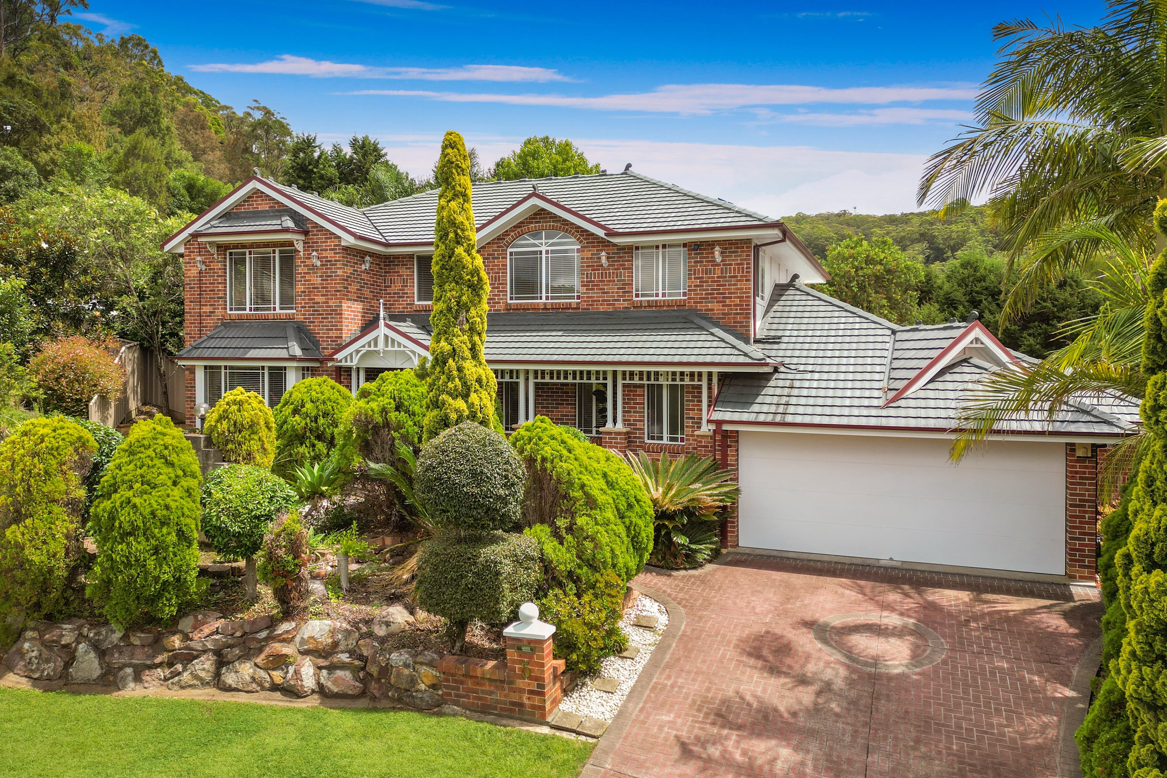 5 Websdale Place, Point Clare, Point Clare - Image 1