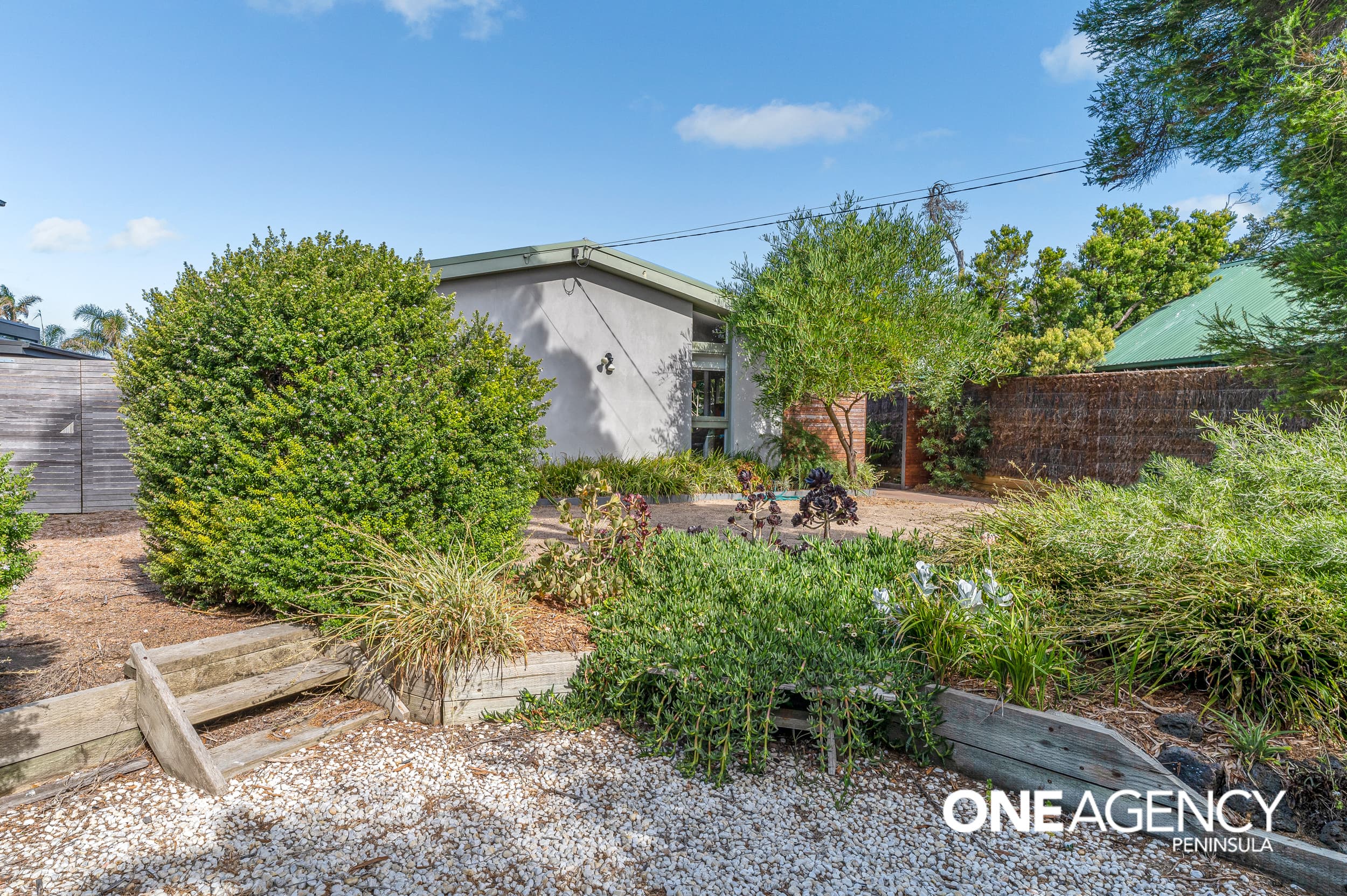 13 Knox Road, Blairgowrie, Blairgowrie - Thumbnail 2