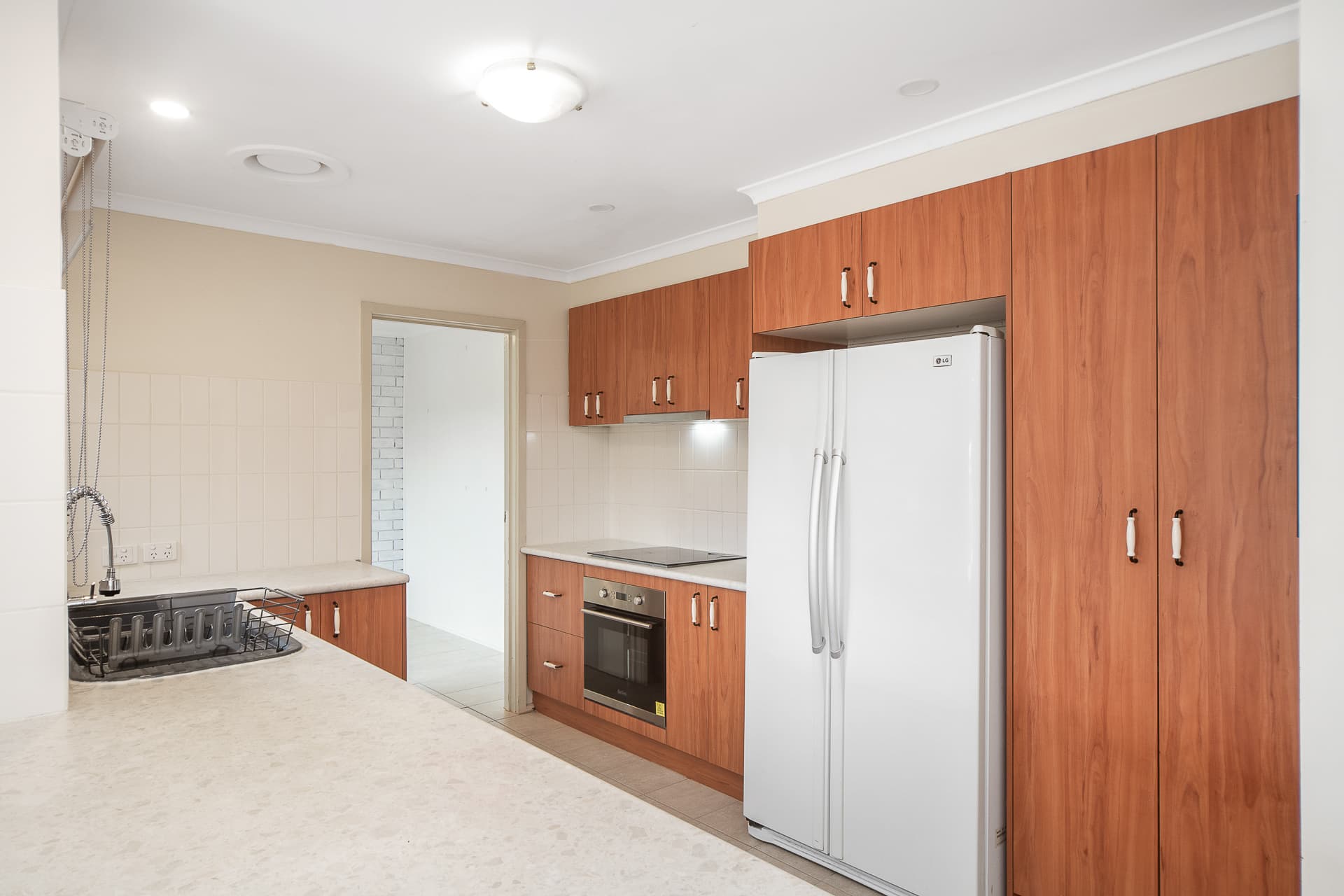 24 Deanswood Drive, Somerville, Somerville - Thumbnail 5