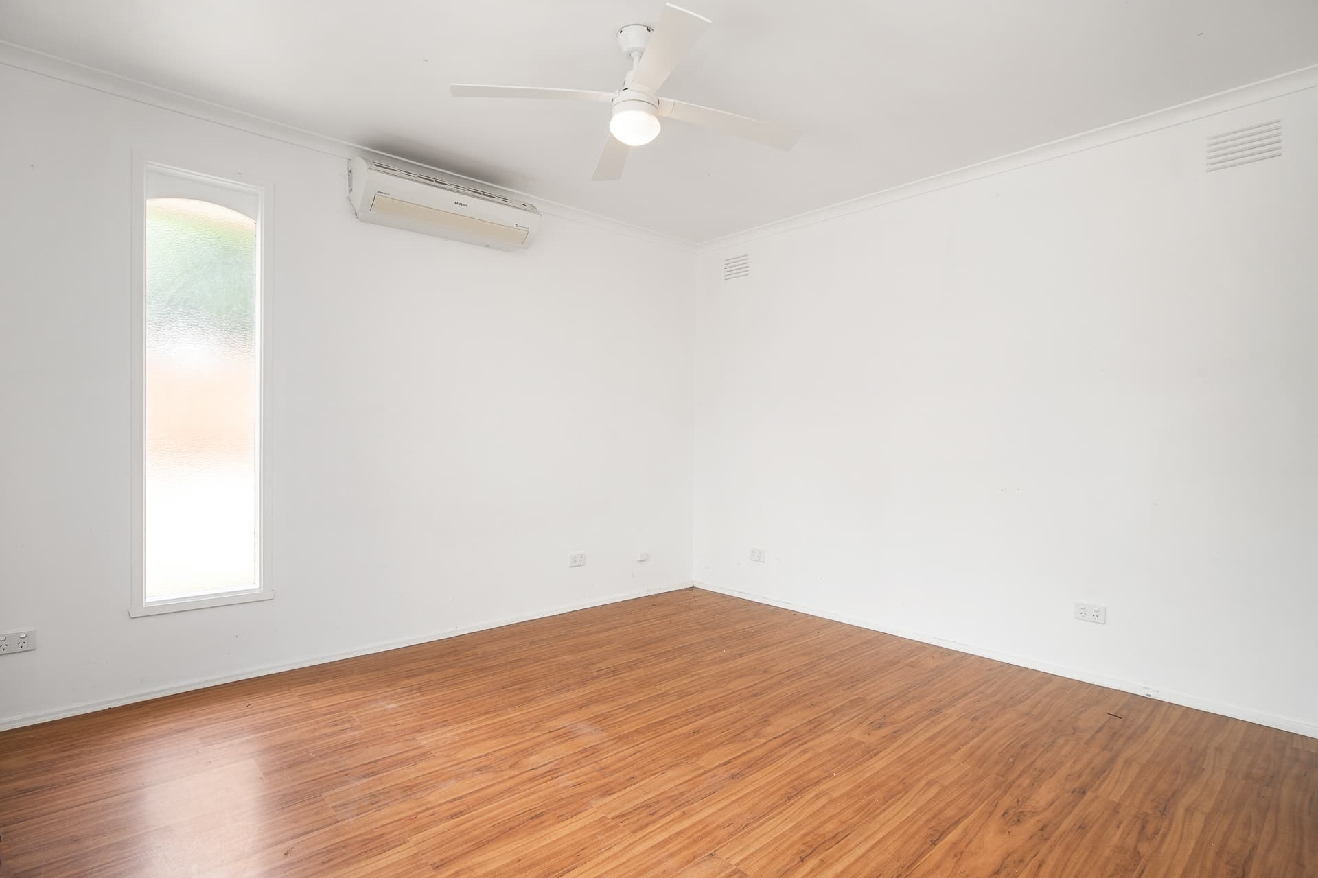 24 Deanswood Drive, Somerville, Somerville - Thumbnail 8