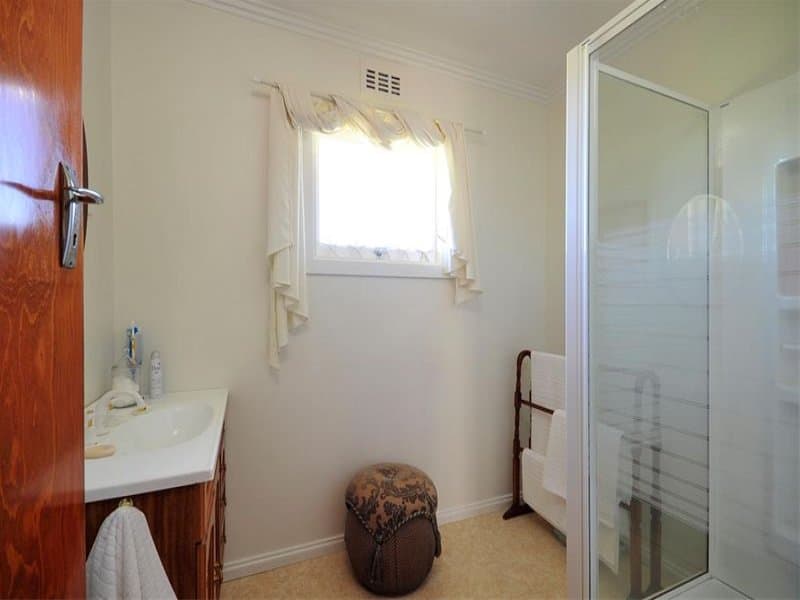 122 St Leonards Road, St Leonards, St Leonards - Thumbnail 5