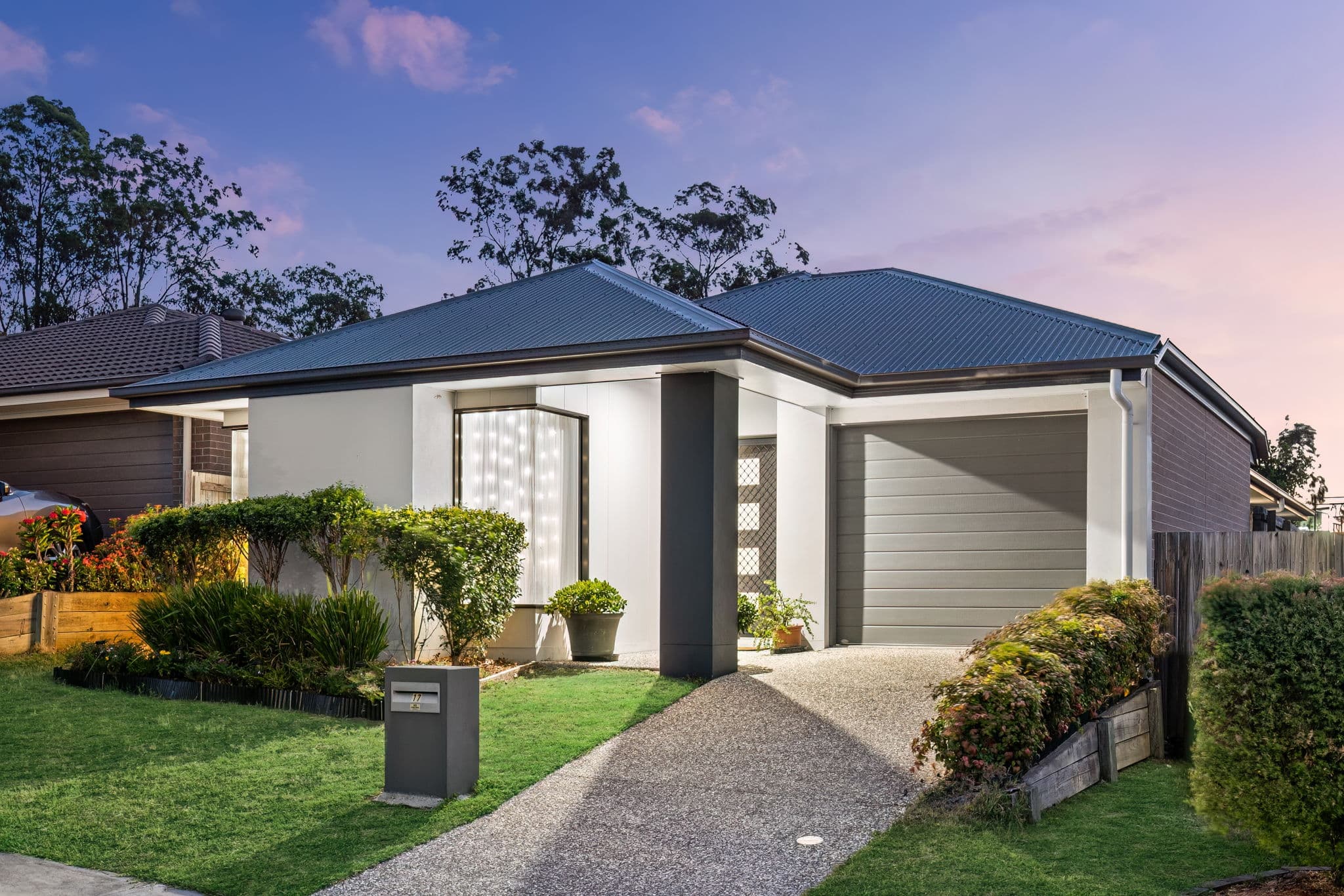 17 Mount Barney Crescent, Park Ridge, Park Ridge - Image 1