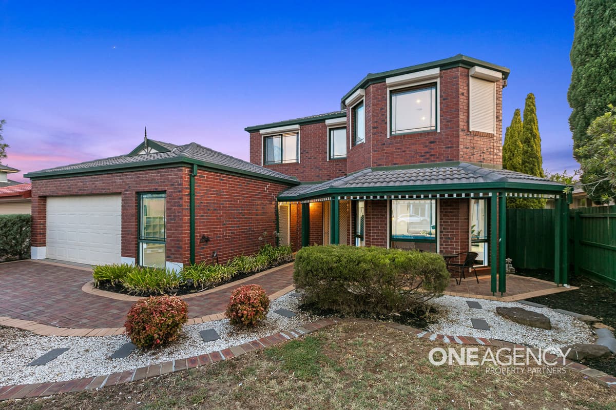 10 John Phelps Court, Seabrook, Seabrook - Image 1