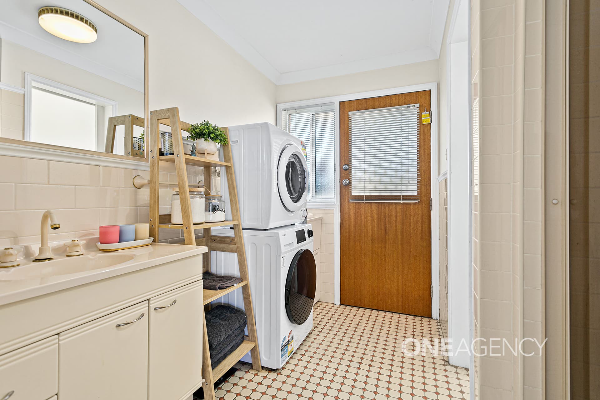 1/6 Lachlan Avenue, Barrack Heights, Barrack Heights - Thumbnail 6