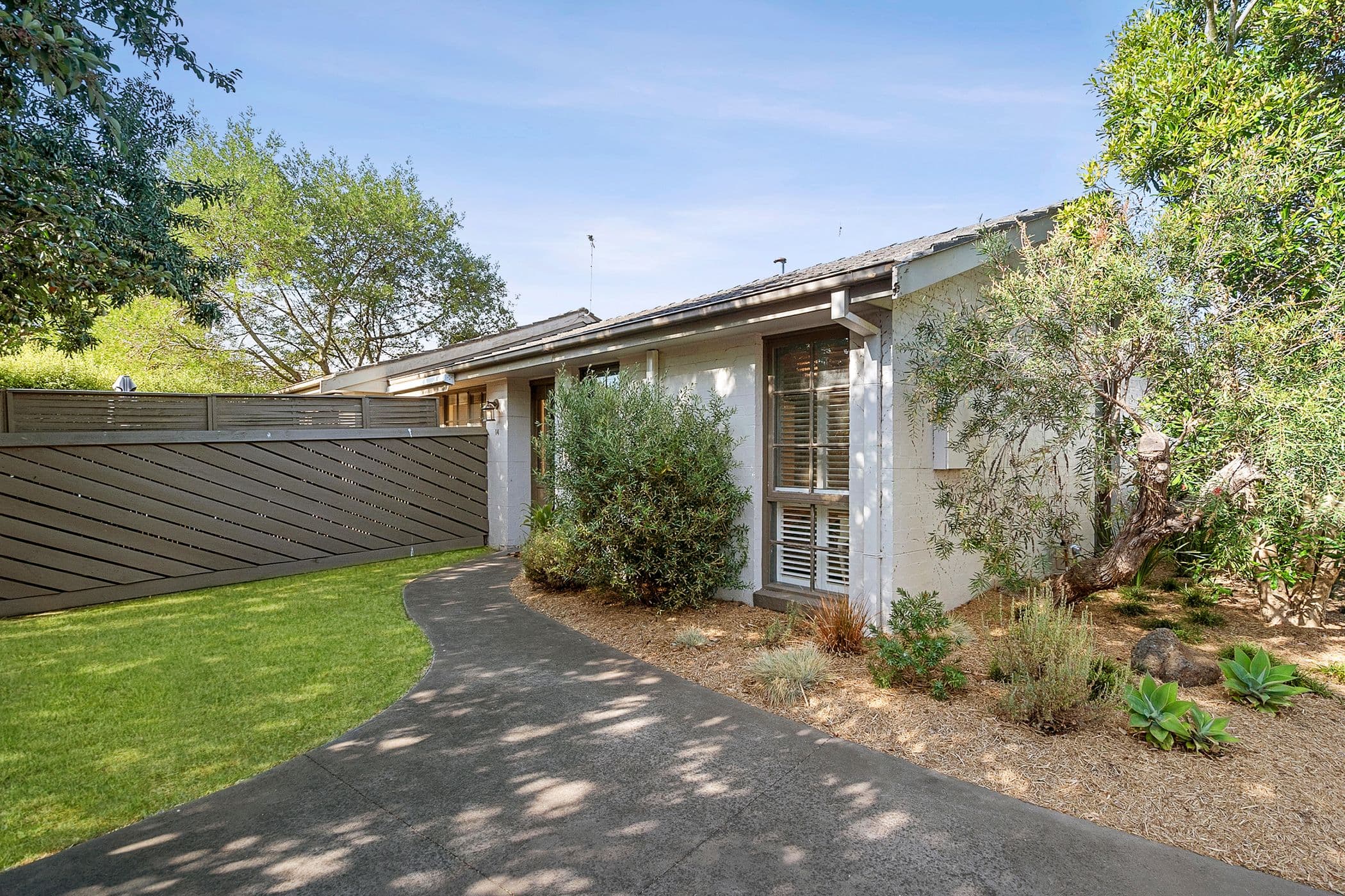 14/193-197 Mount Eliza Way, Mount Eliza, Mount Eliza - Image 1
