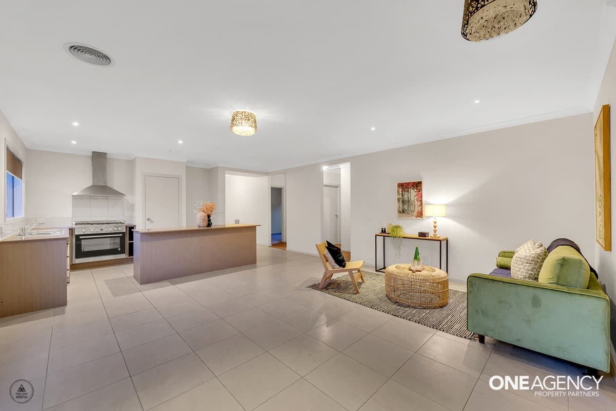 14 Grandiflora Grove, Point Cook, Point Cook - Thumbnail 7