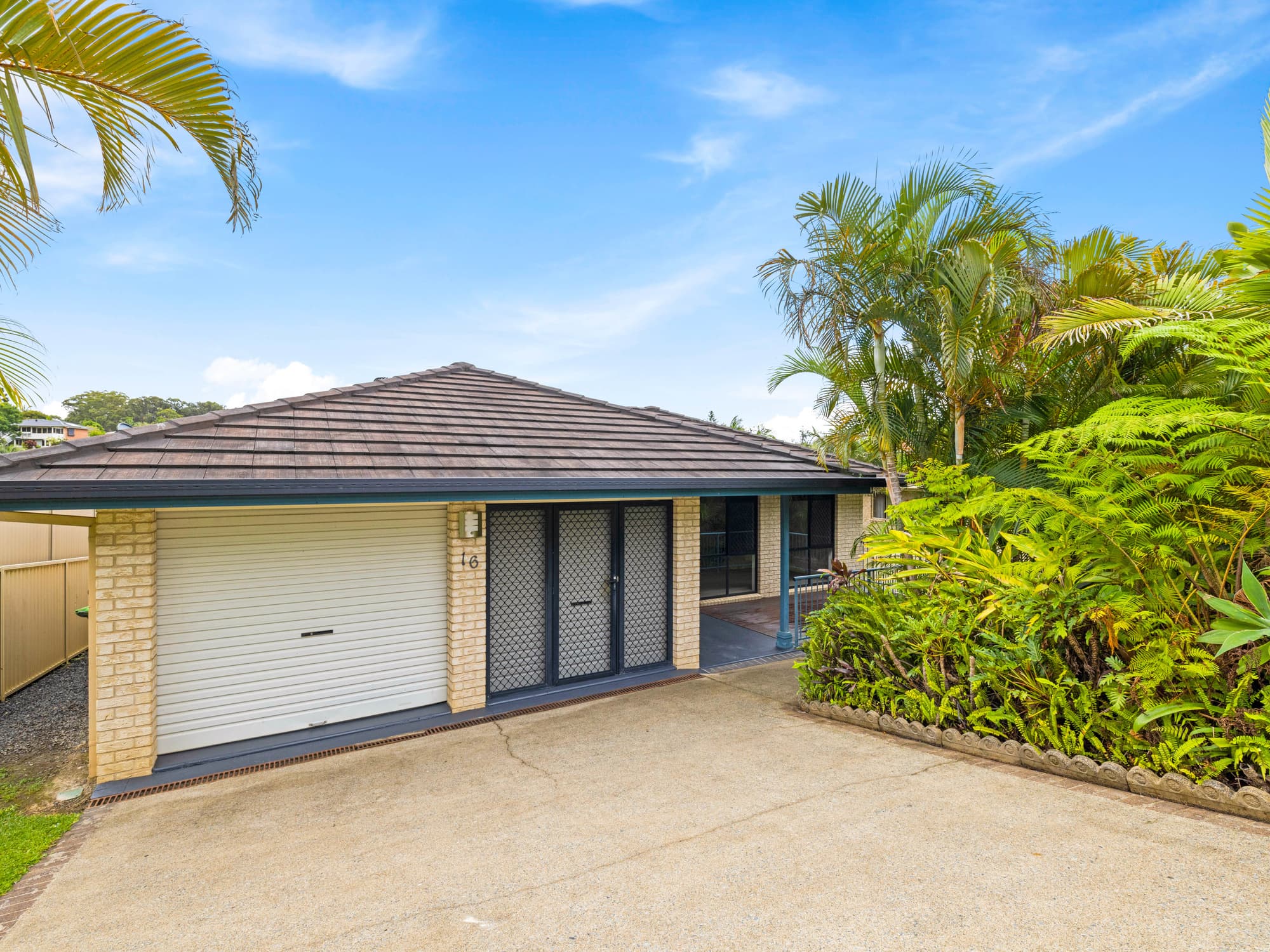16 Kearn Close, Boambee East, Boambee East - Image 1