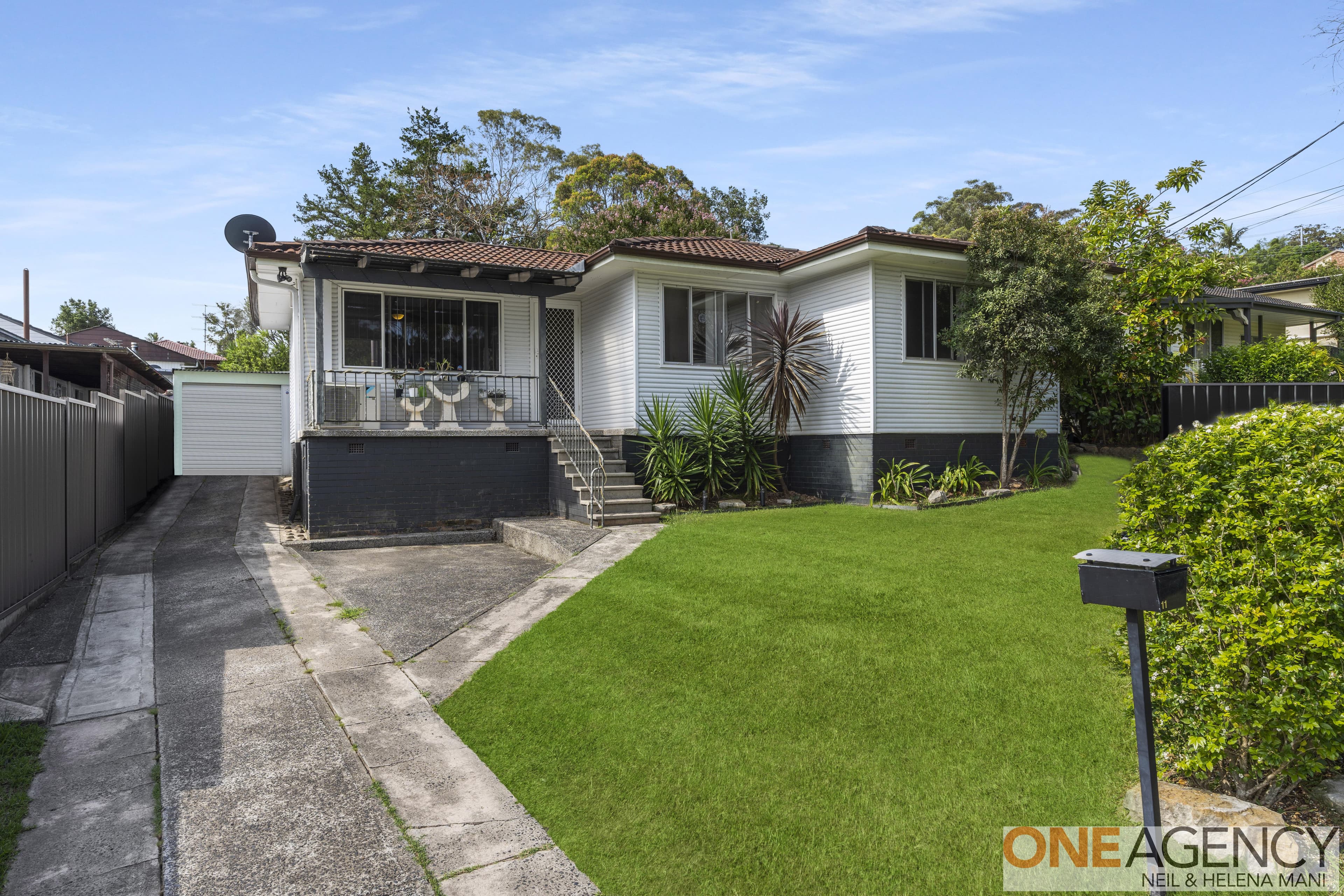 11 North Crescent, North Gosford, North Gosford - Thumbnail 2