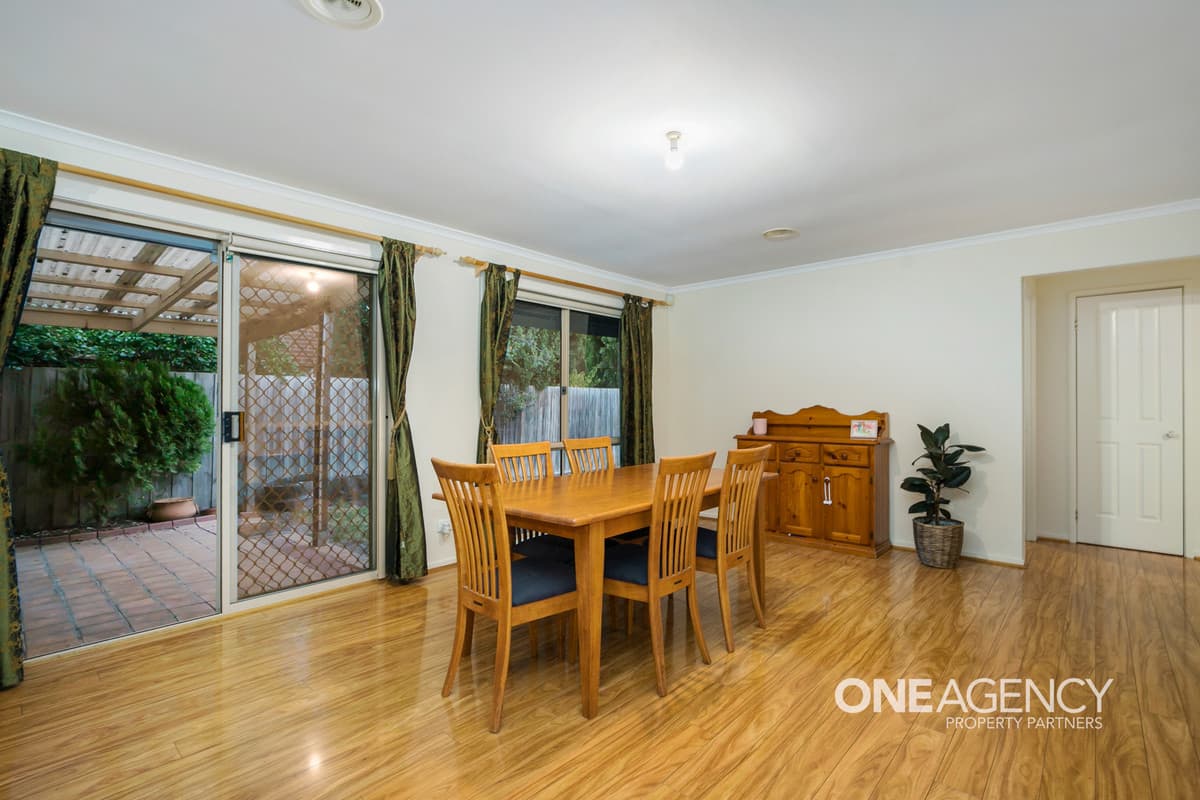 4 Samuel Evans Court, Seabrook, Seabrook - Thumbnail 4