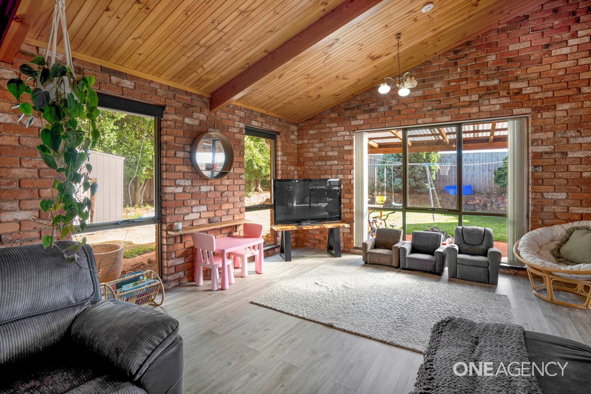 74 Manuka Drive, Romaine, Romaine - Thumbnail 4