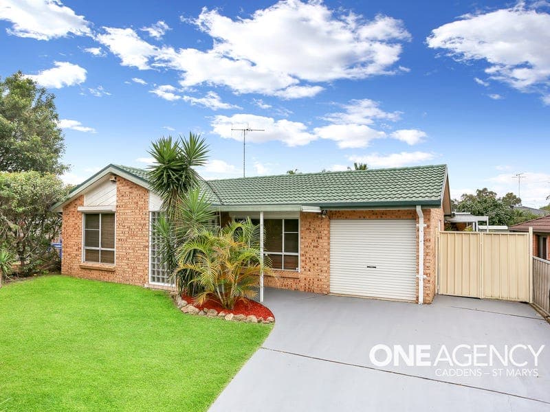154 Explorers Way, St Clair, St Clair - Image 1
