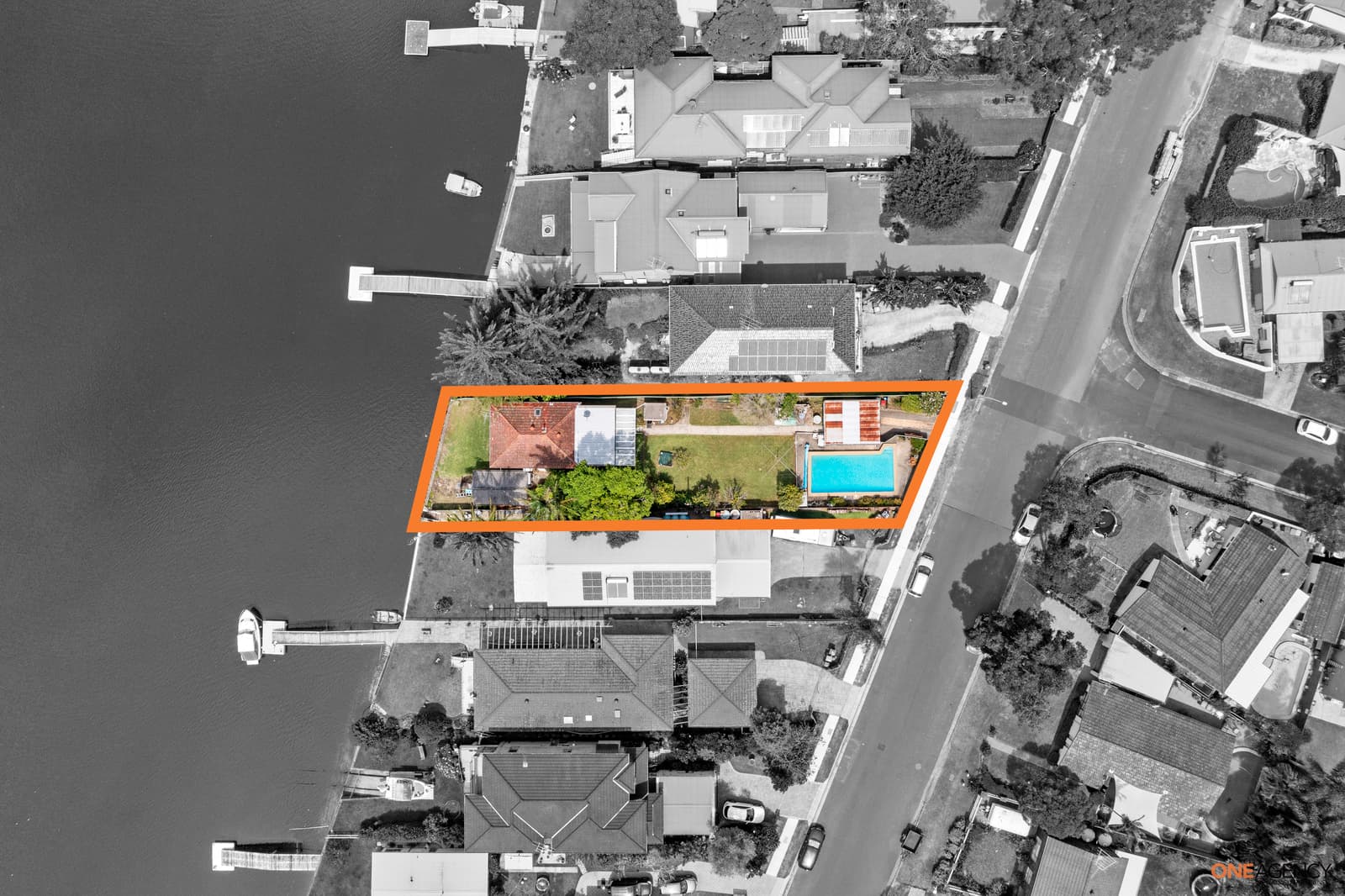 215 Prices Circuit, Woronora, Woronora - Image 1