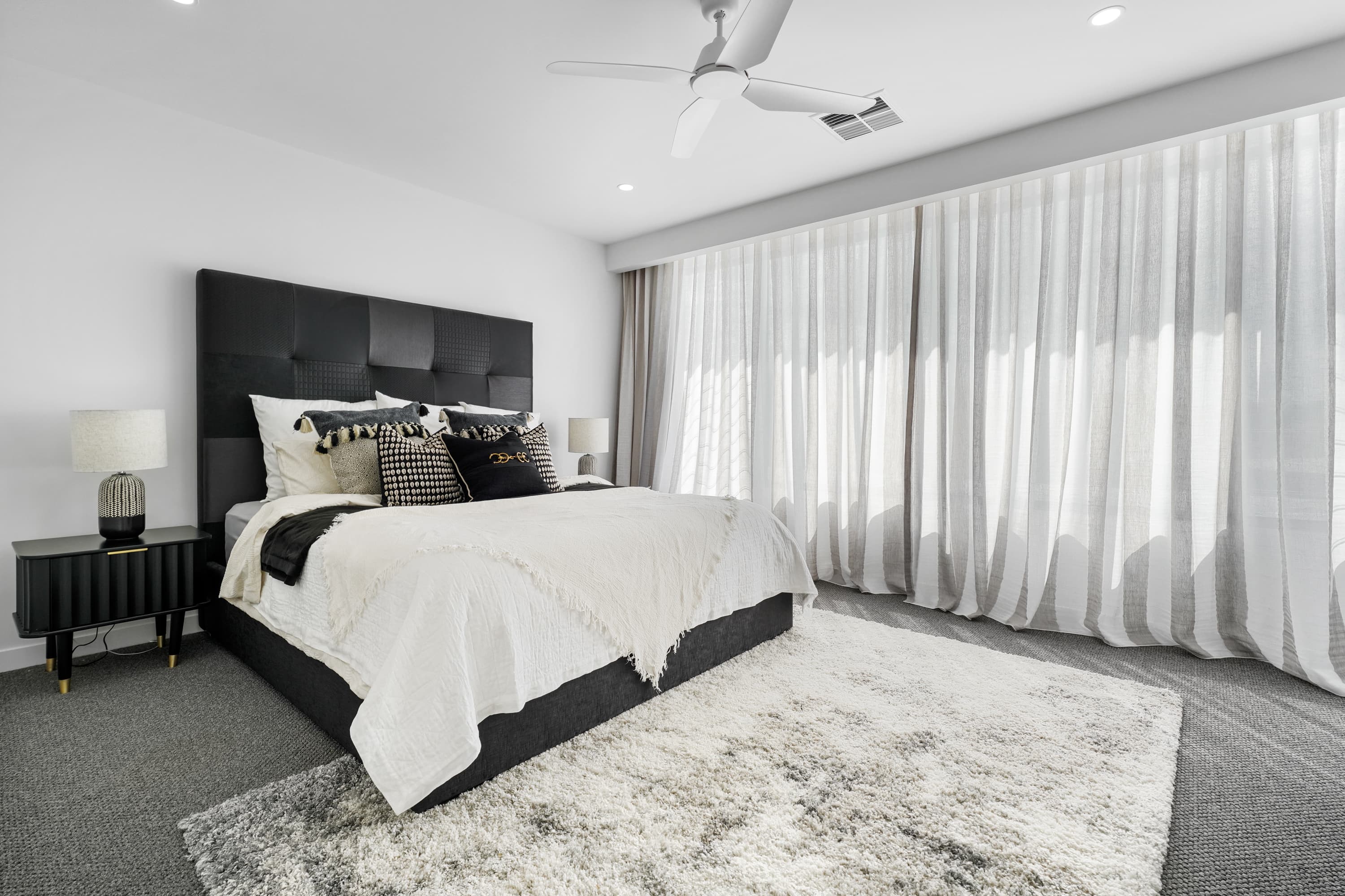 25 Sandpiper Drive, Burleigh Waters, Burleigh Waters - Thumbnail 8
