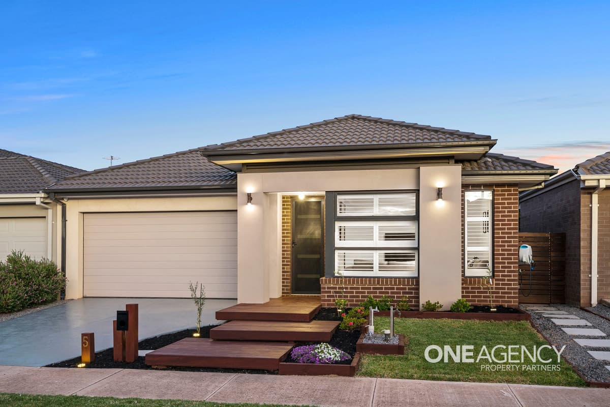 5 Coliban Road, Werribee, Werribee - Image 1