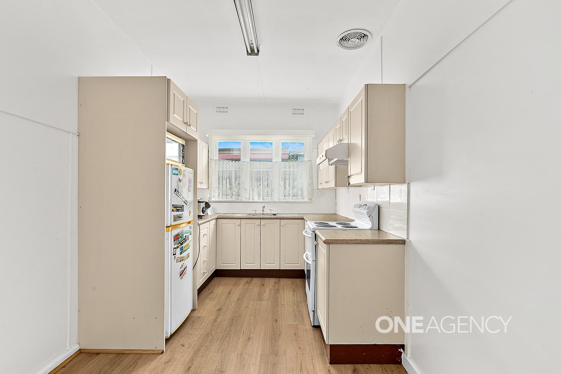 137 Meroo Road, Bomaderry, Bomaderry - Thumbnail 4
