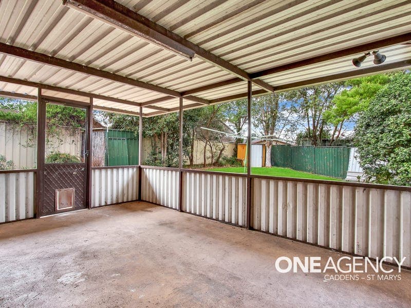 6 Frost Close, St Clair, St Clair - Thumbnail 7