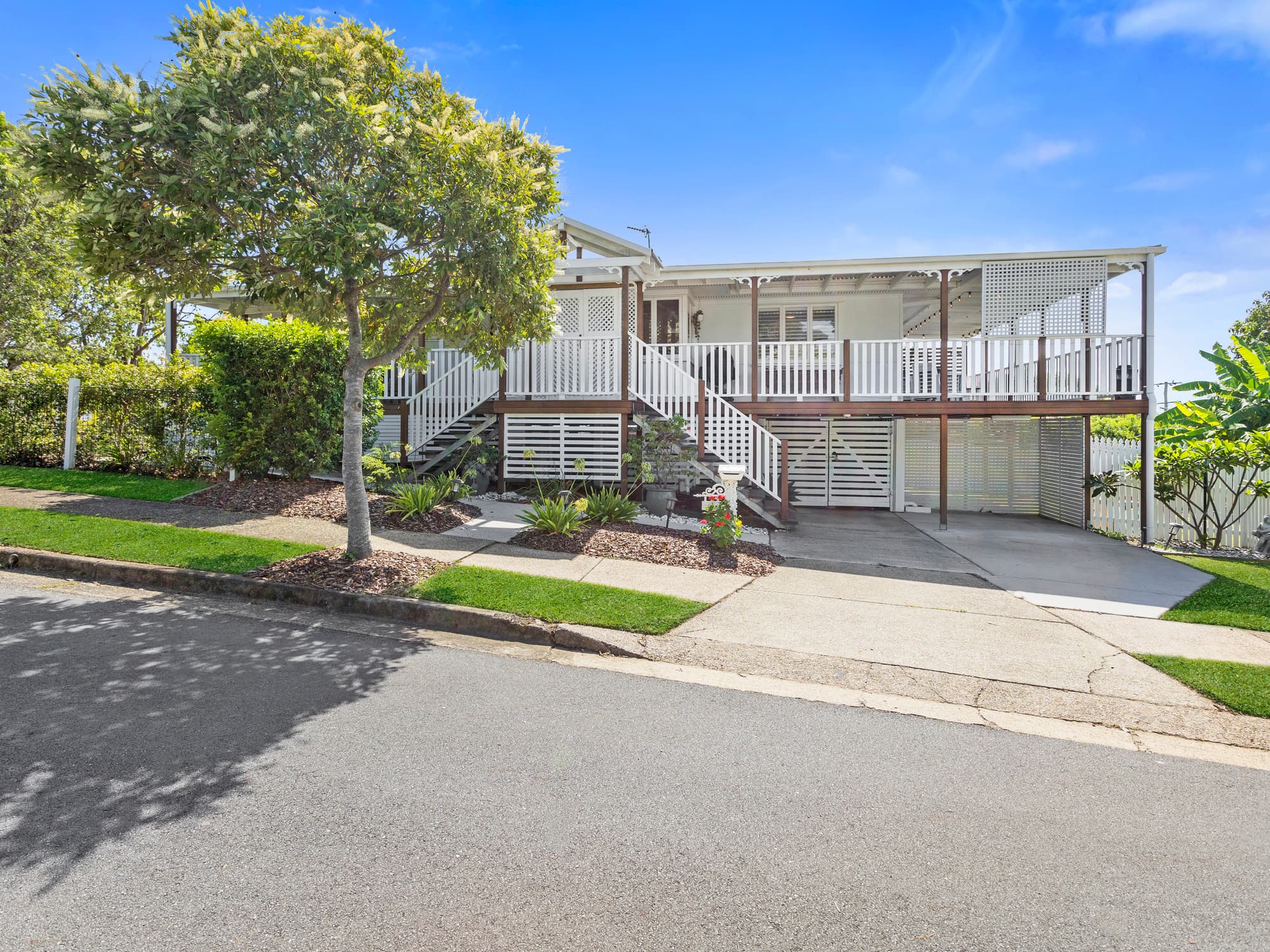 32 Grevillea Drive, Varsity Lakes, Varsity Lakes - Image 1