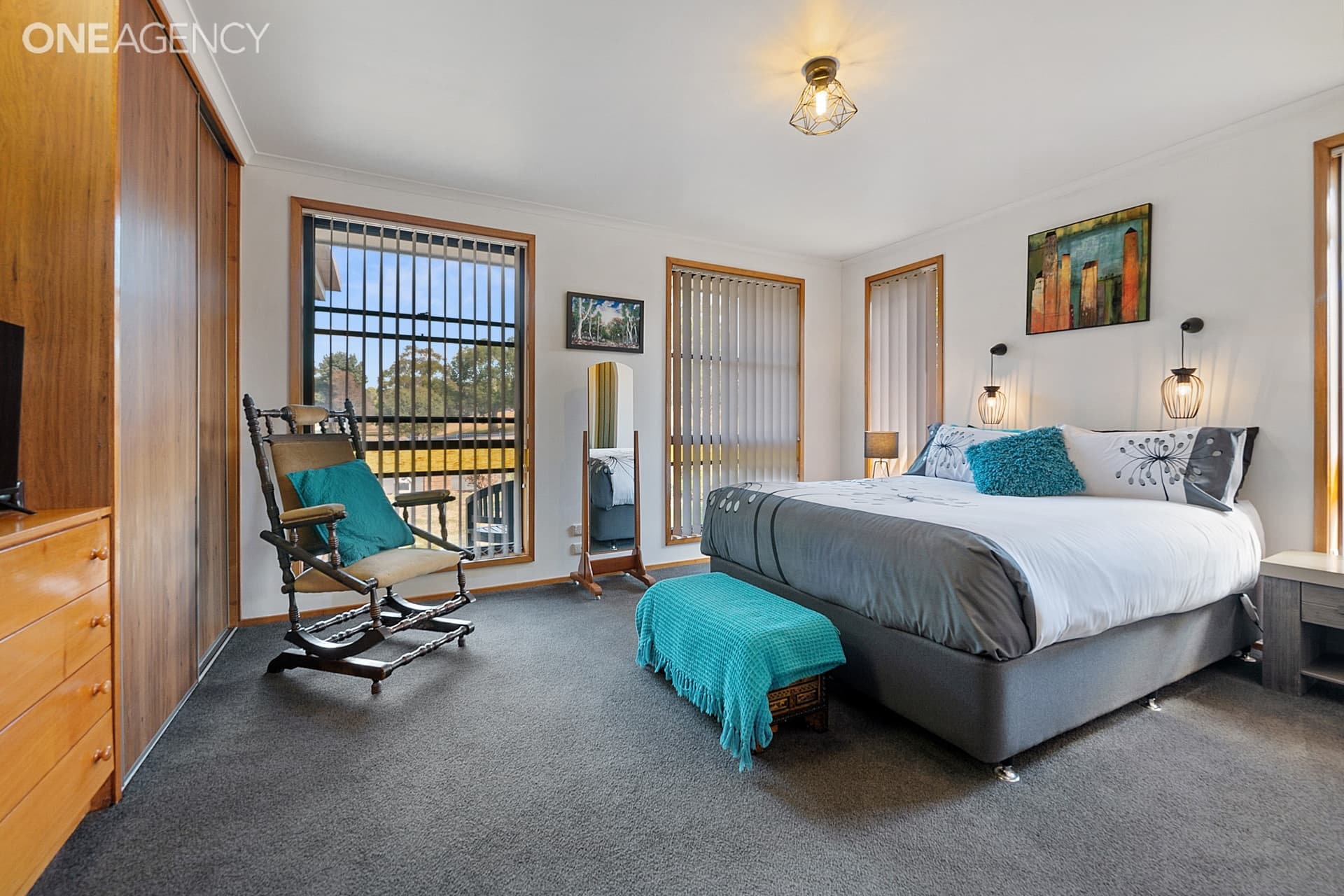 2 Lawrence Drive, Devonport, Devonport - Thumbnail 8