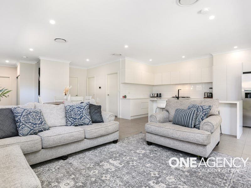 1 Raintree Street, Claremont Meadows, Claremont Meadows - Thumbnail 4
