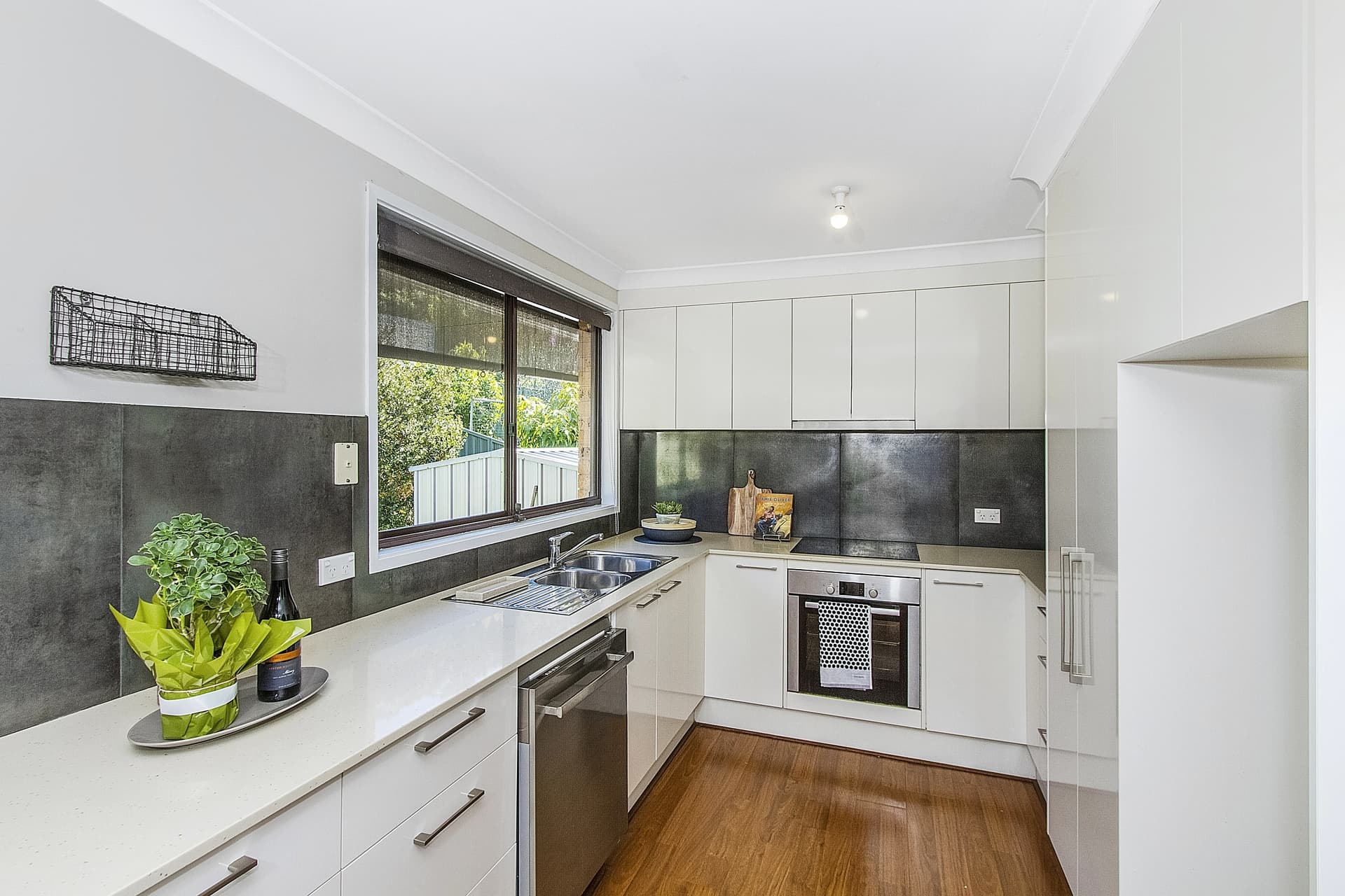 4/7 Lunderston Drive, Narara, Narara - Thumbnail 4